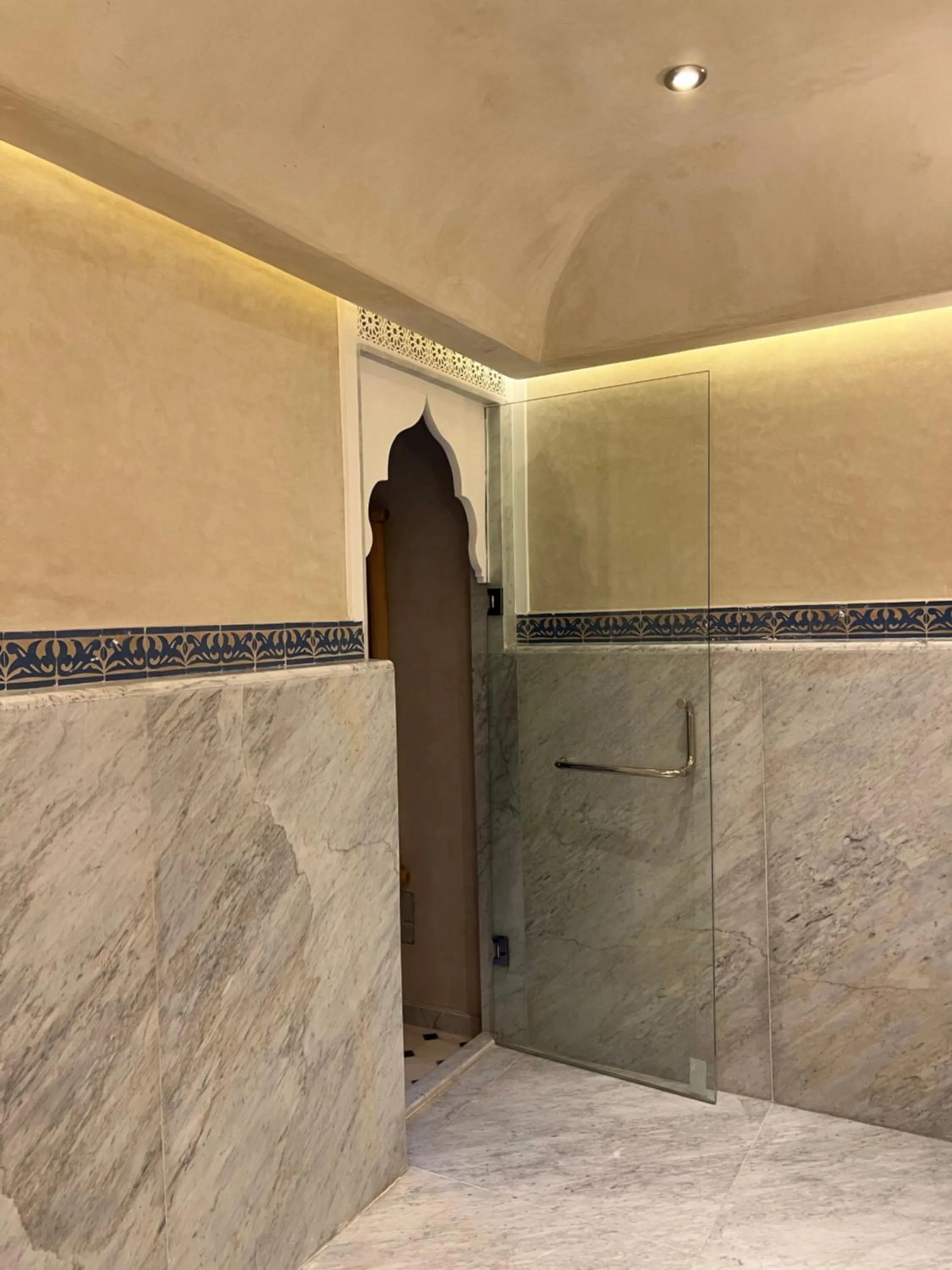Steam room in Riad Tislite & SPA