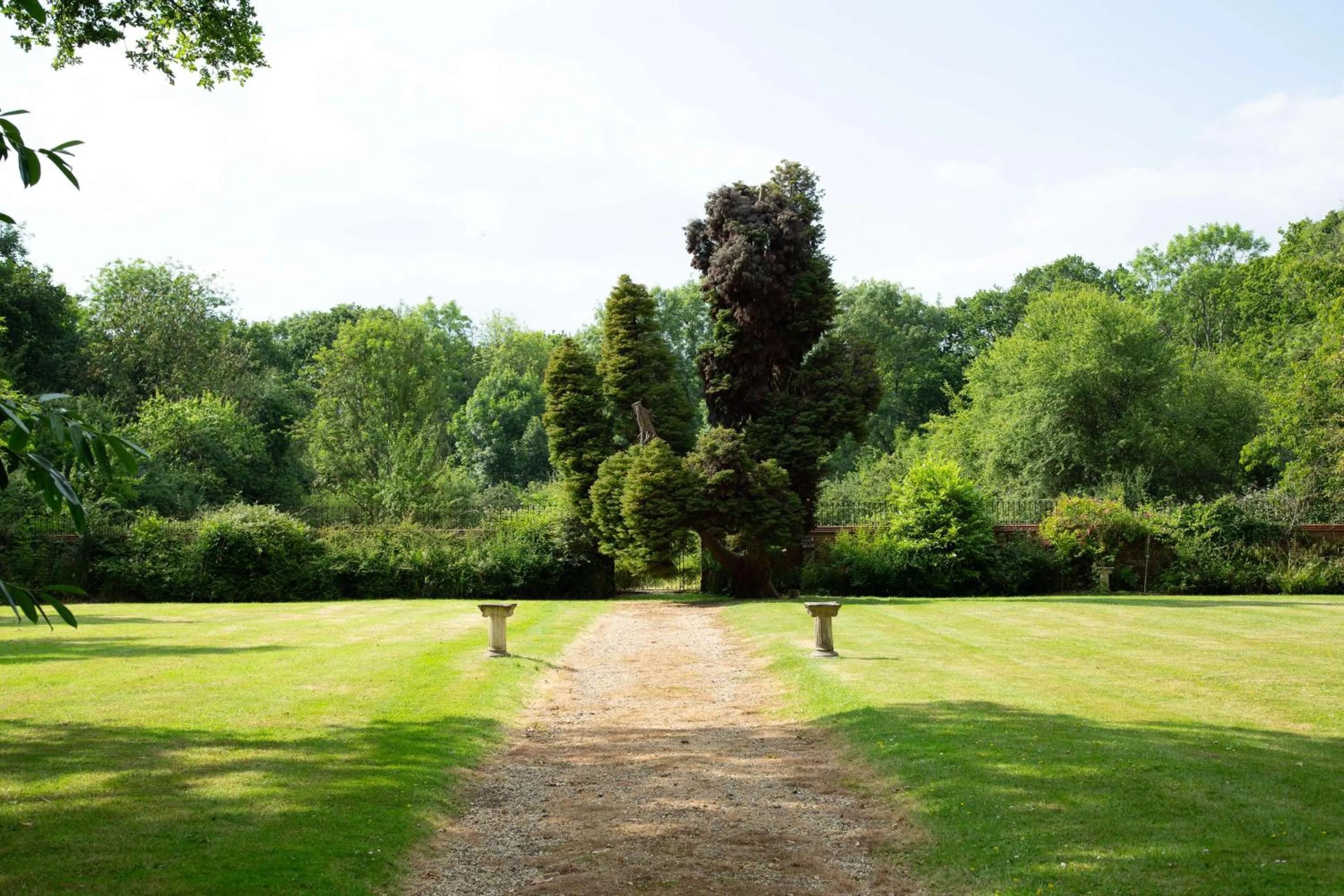 Property building in Stanhill Court Hotel, a member of Radisson Individuals
