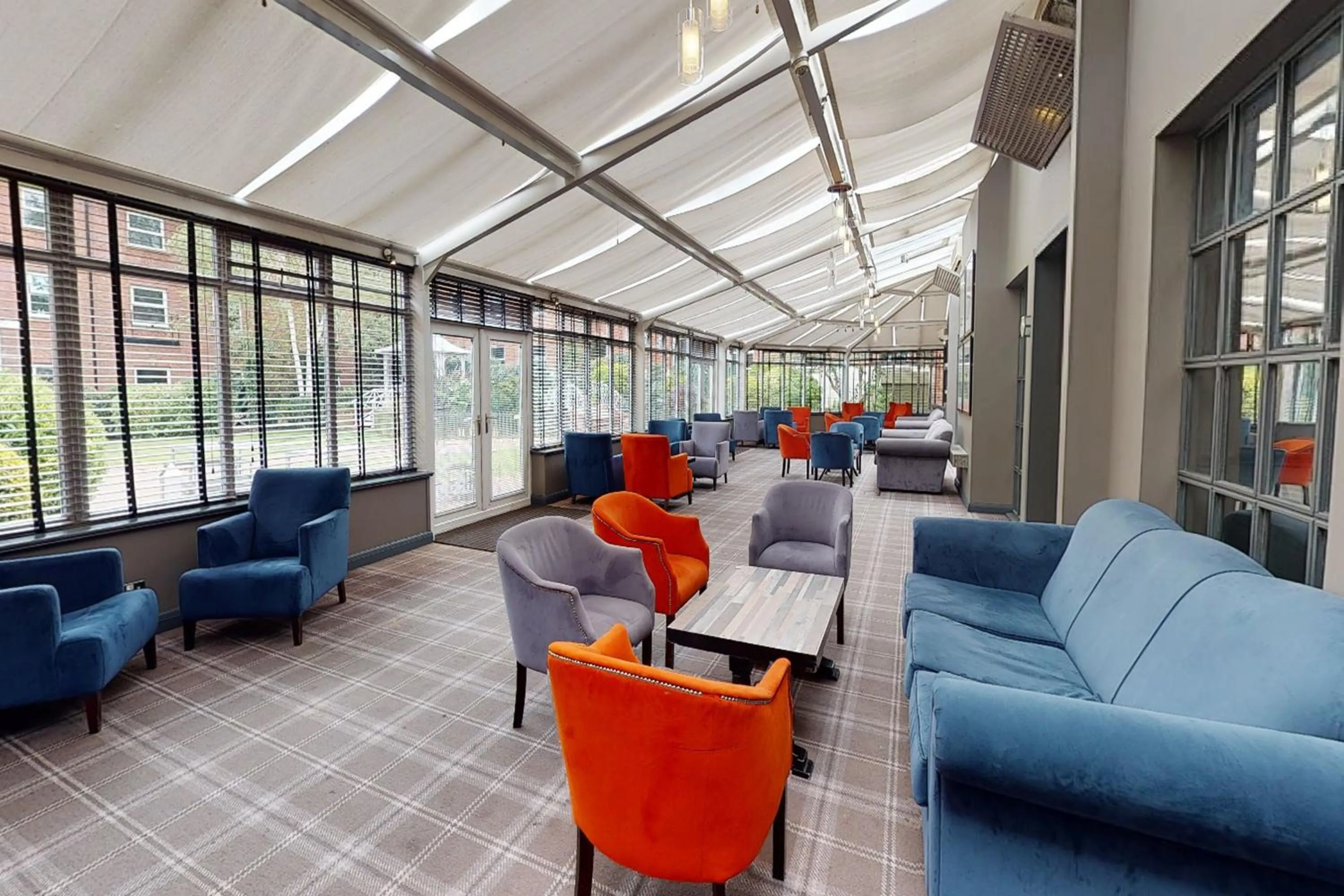 Lounge or bar in Village Hotel Chester St David's