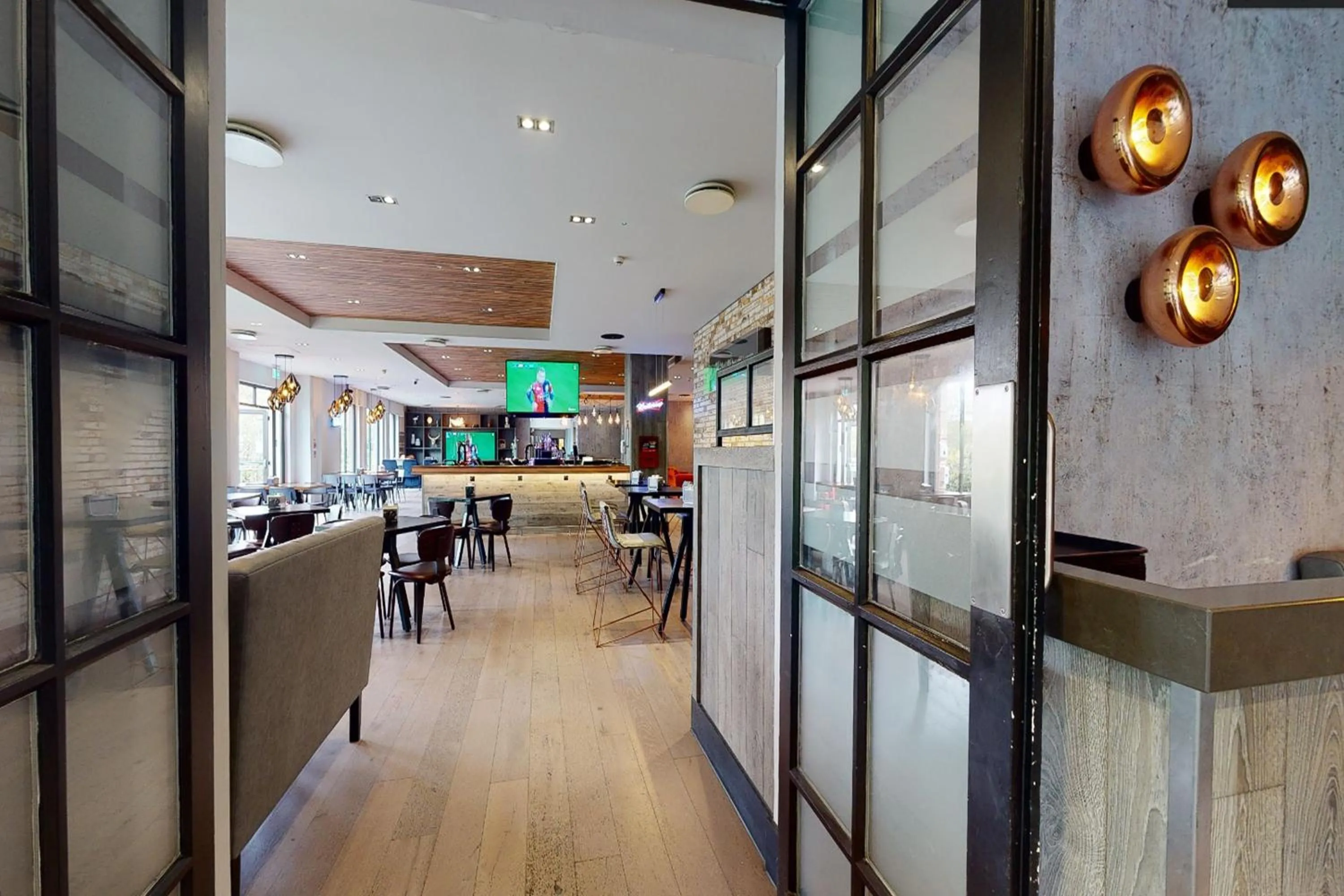 Restaurant/places to eat in Village Hotel Chester St David's