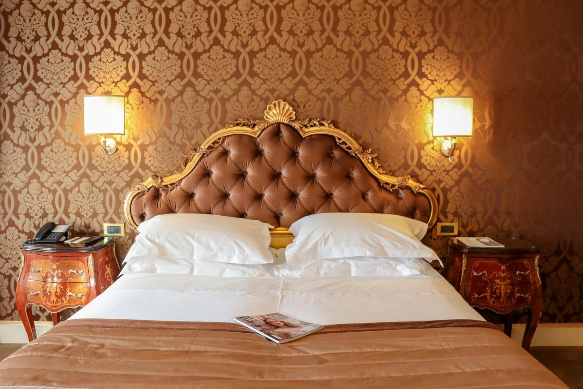 Bed in Hotel Ai Cavalieri di Venezia