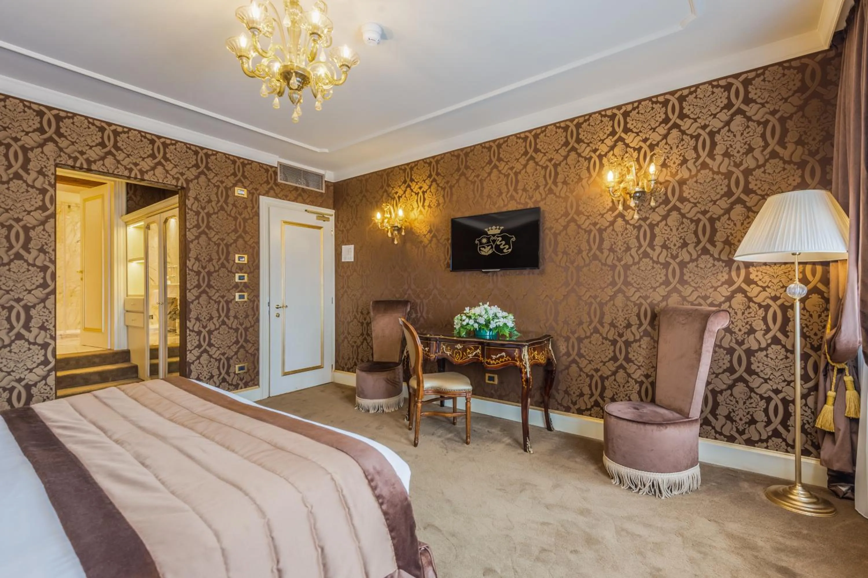 Bed in Hotel Ai Cavalieri di Venezia