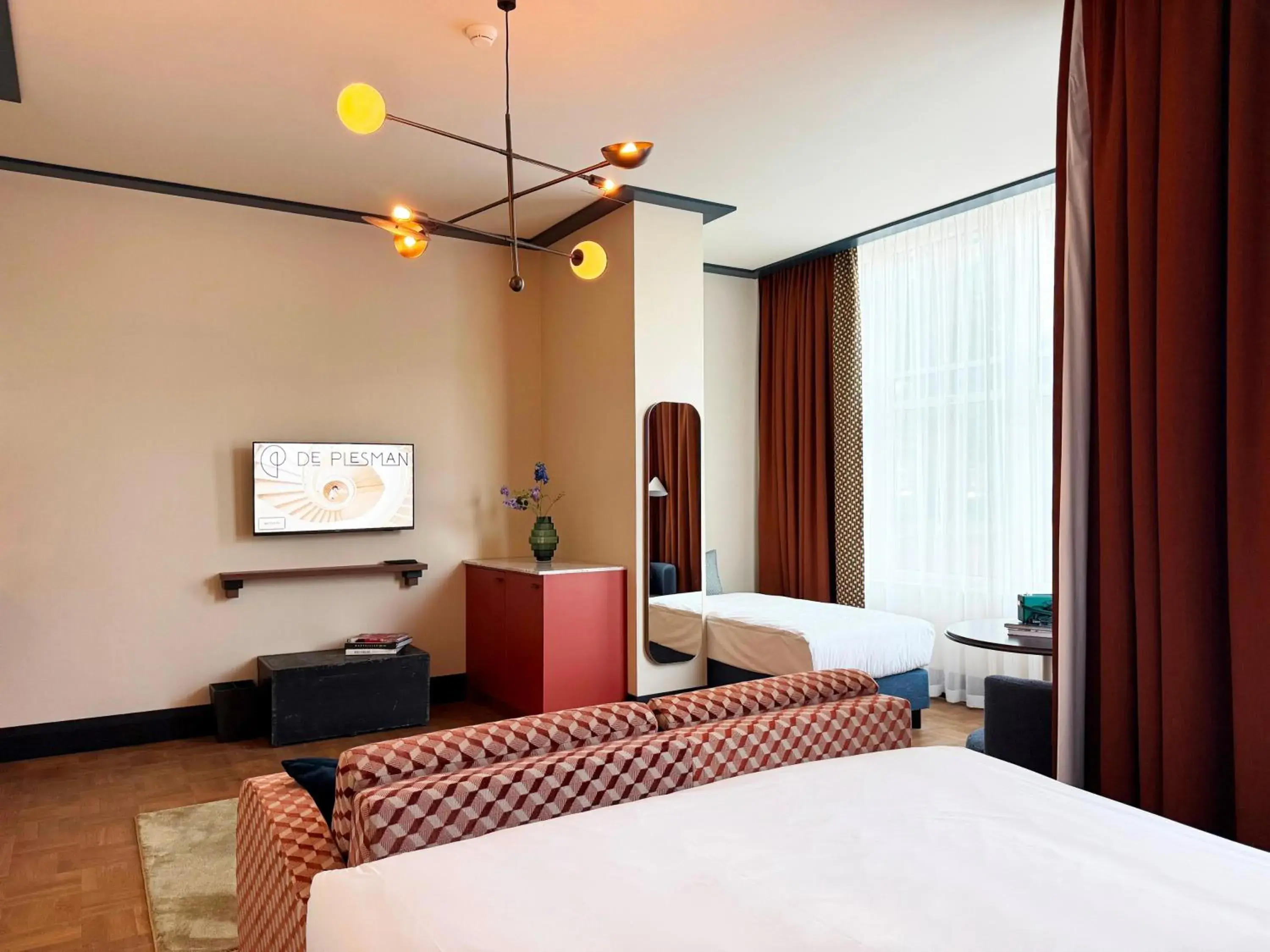 Family Room in De Plesman Hotel The Hague Family Room in De Plesman Hotel The Hague