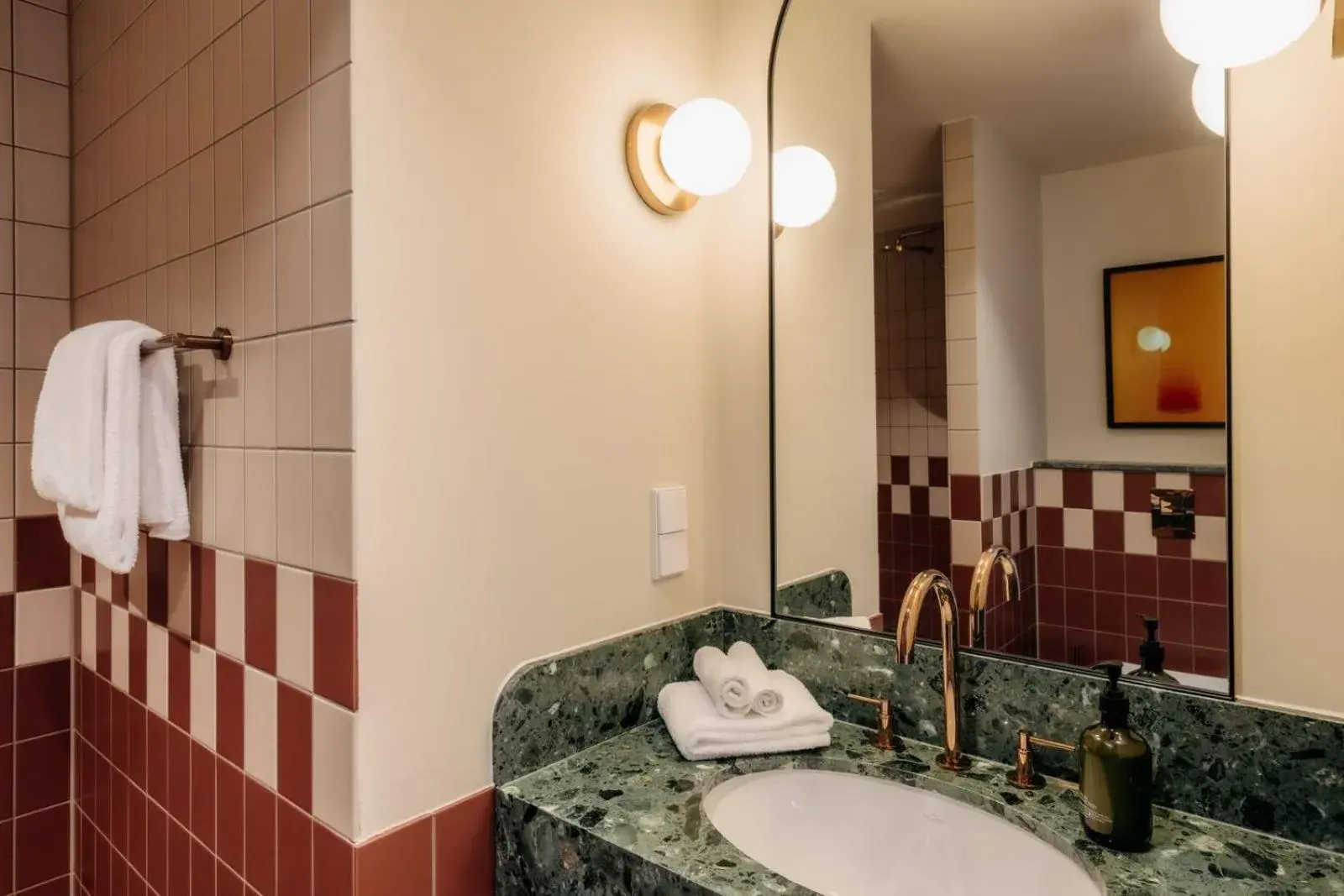 Classic Family Suite in De Plesman Hotel The Hague Classic Family Suite in De Plesman Hotel The Hague