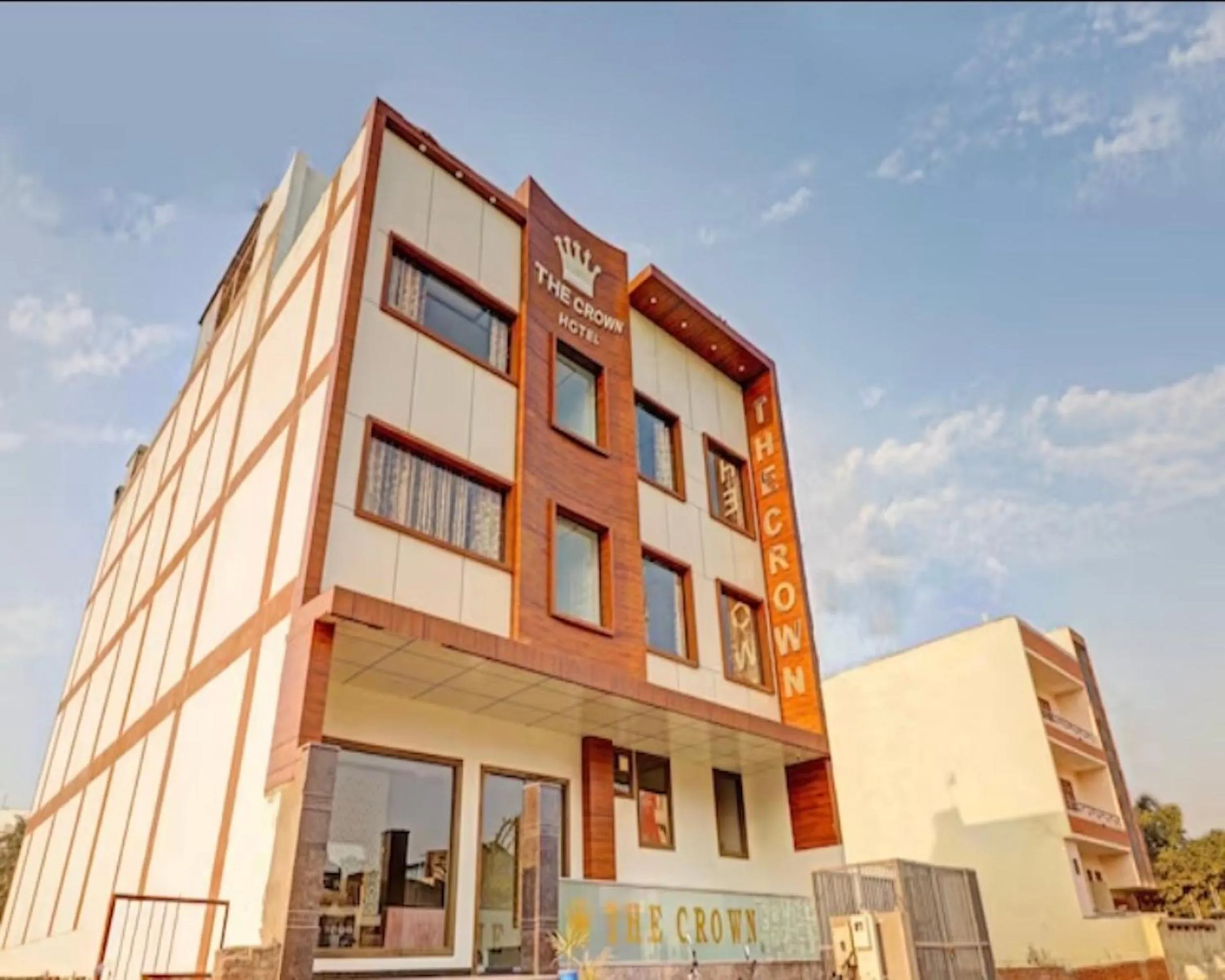 Property building in The Crown Hotel Agra near Taj Mahal & Restaurant