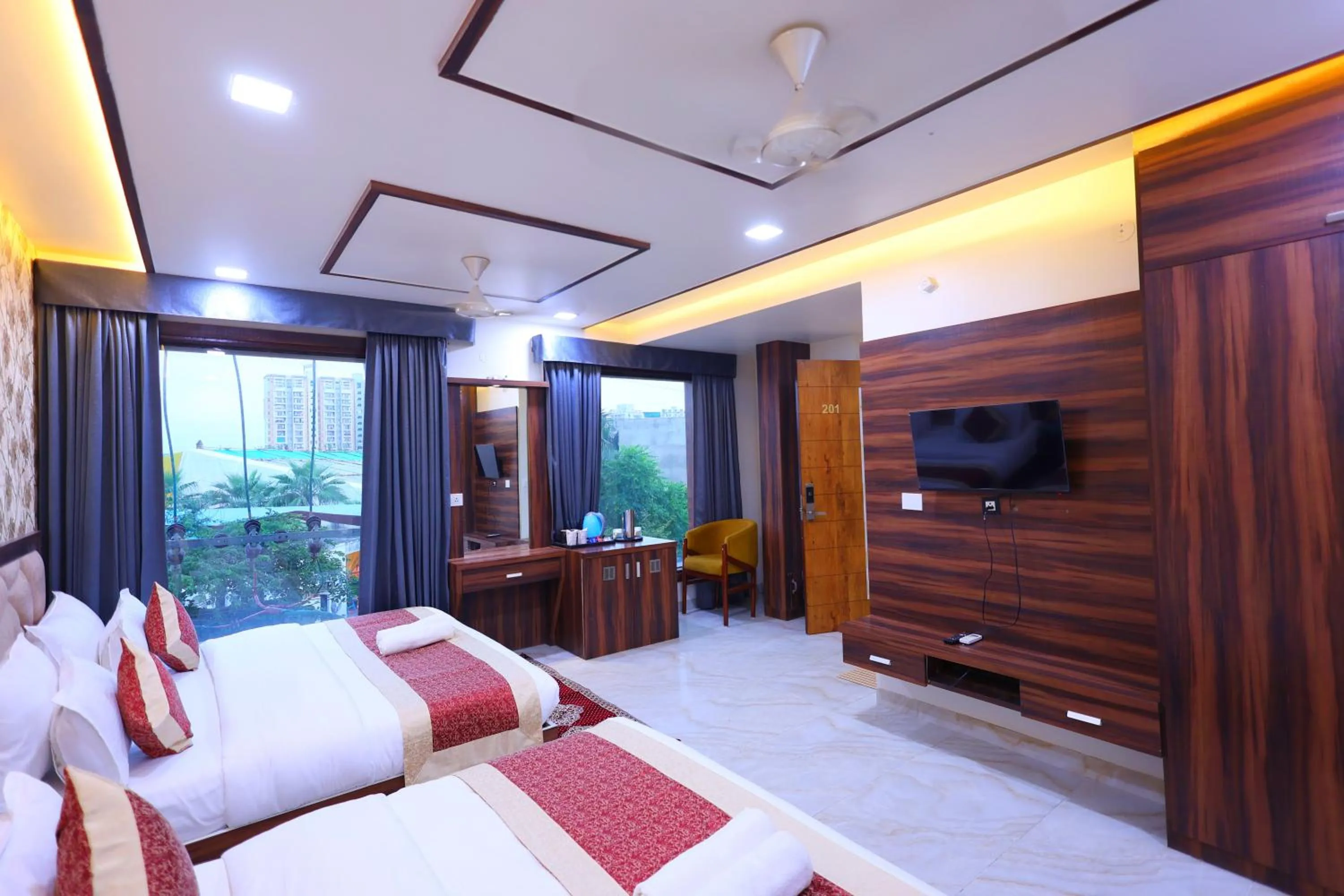 Bedroom, Bed in The Crown Hotel Agra near Taj Mahal & Restaurant