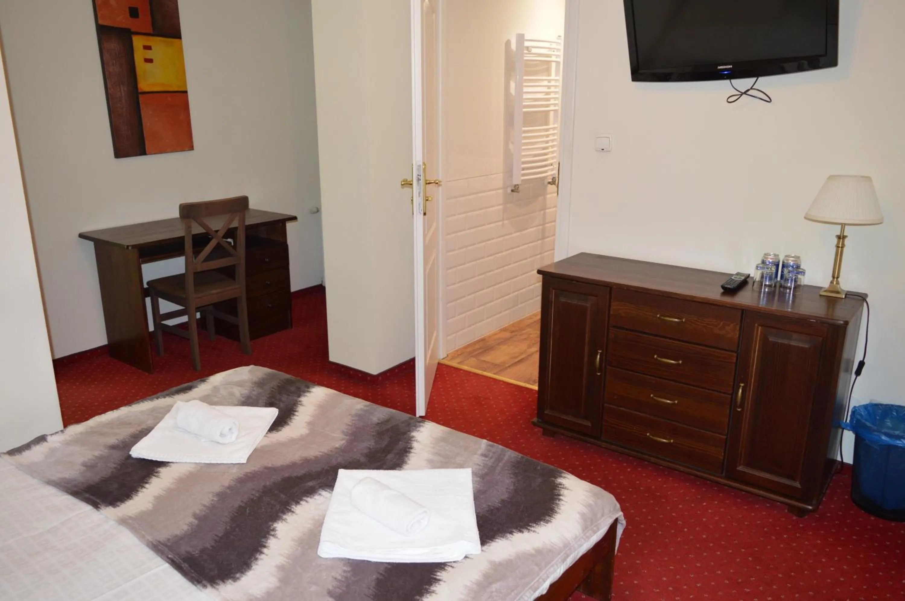 Bedroom, Bed in Dworek Szwajcaria