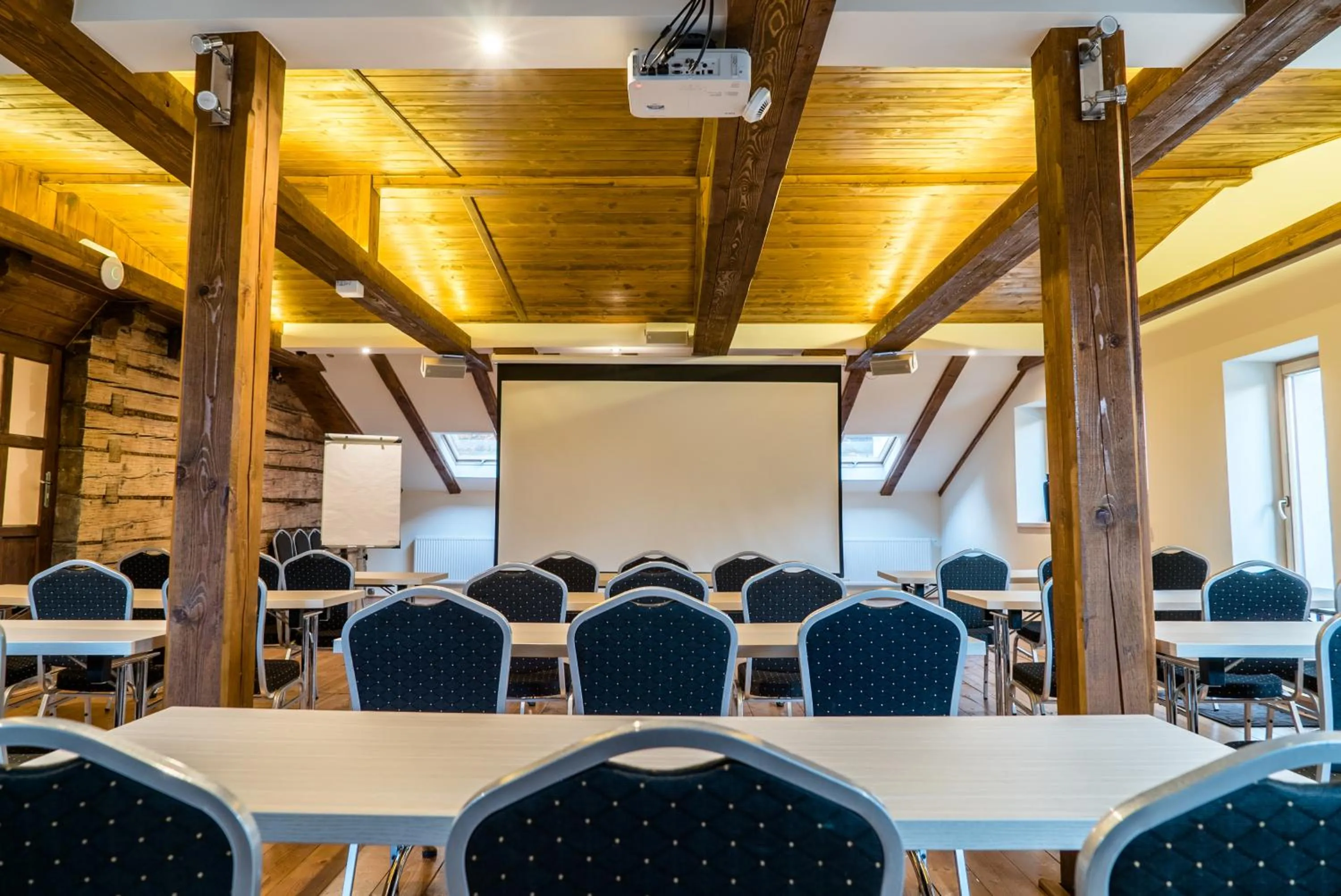 Business facilities in Dworek Szwajcaria