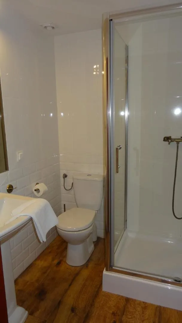 Bathroom in Dworek Szwajcaria