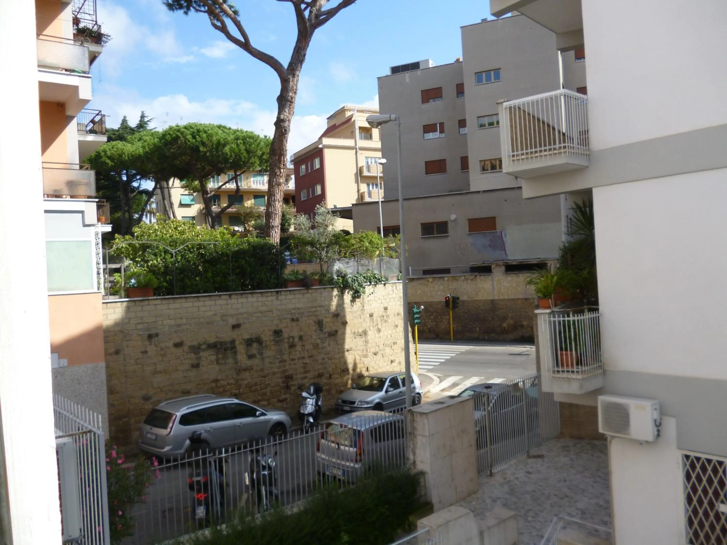 Street view in B&B all'ombra del Vaticano