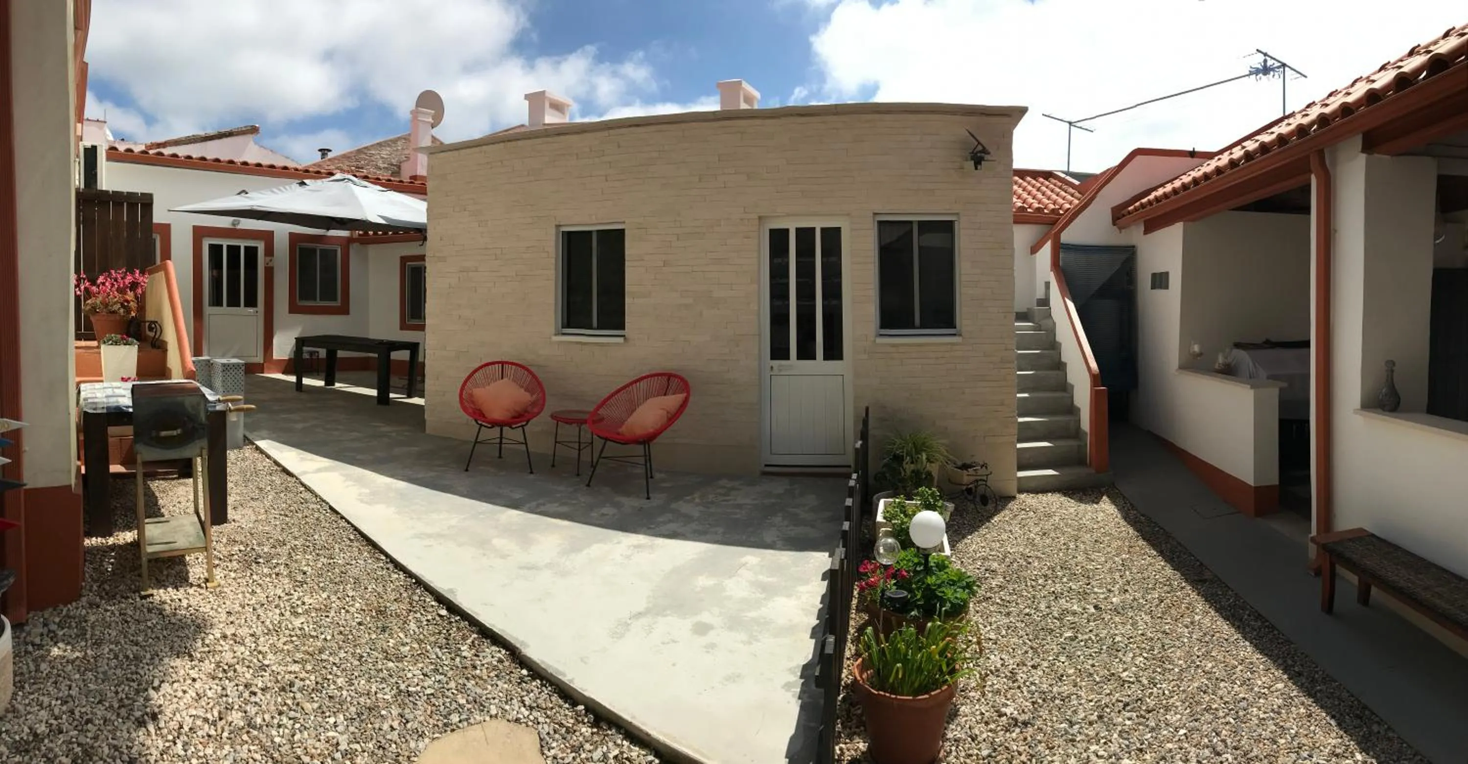 Facade/entrance in Casa o Futuro