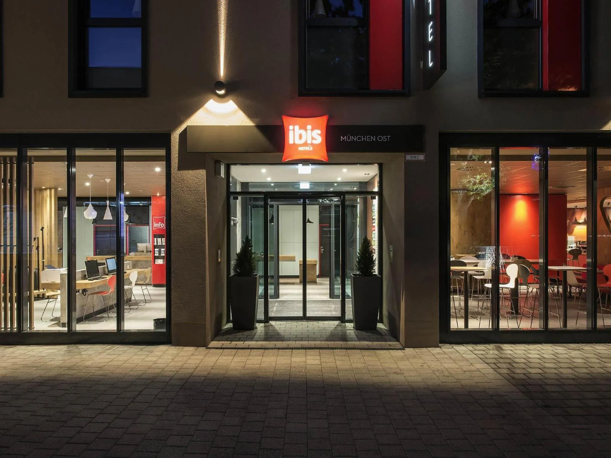 Property building in Ibis Muenchen City Ost