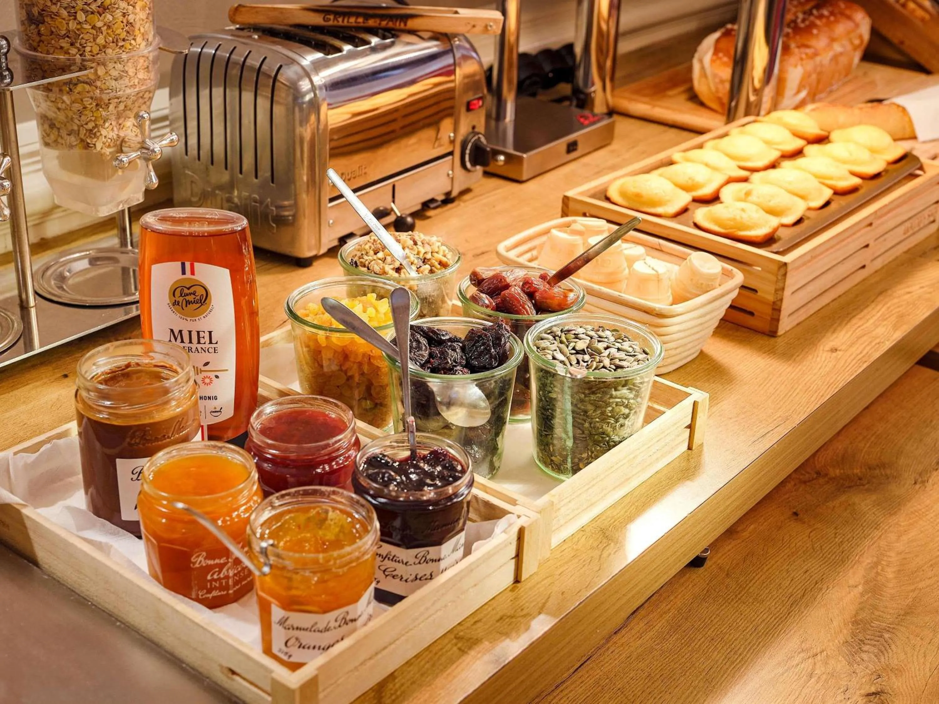 Property building in ibis Lille Centre Grand Palais