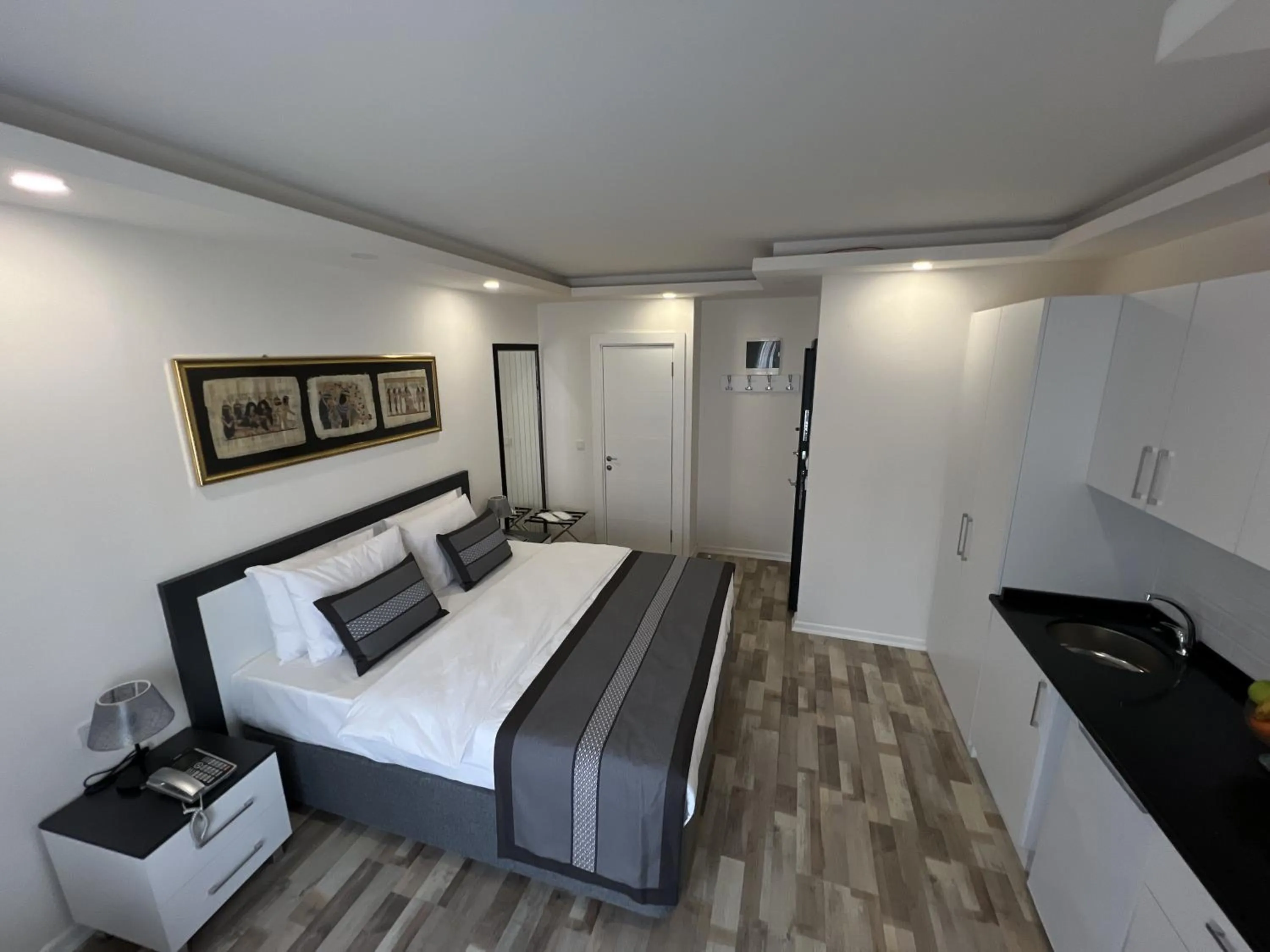 Bed in Askadar Çatı Otel