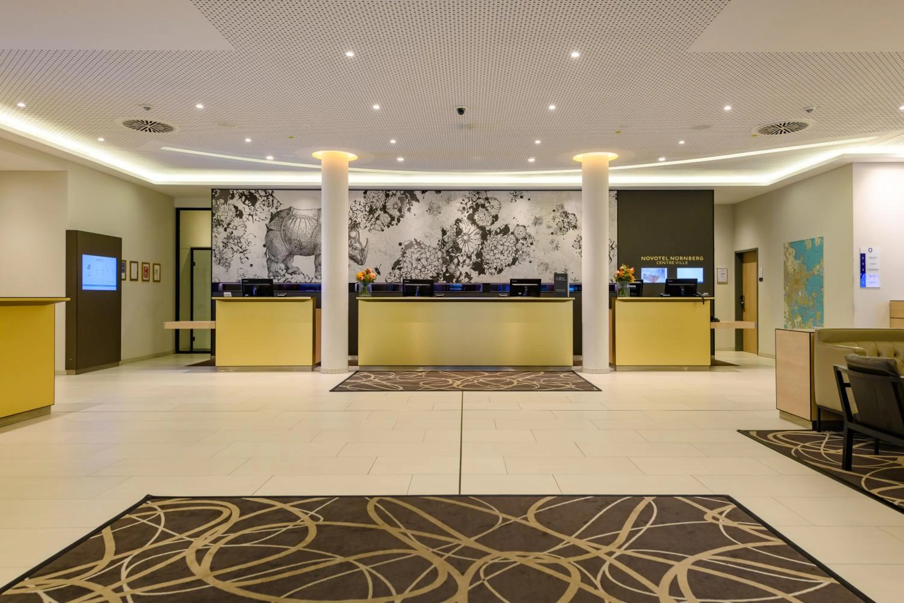 Lobby or reception in Novotel Nürnberg Centre Ville