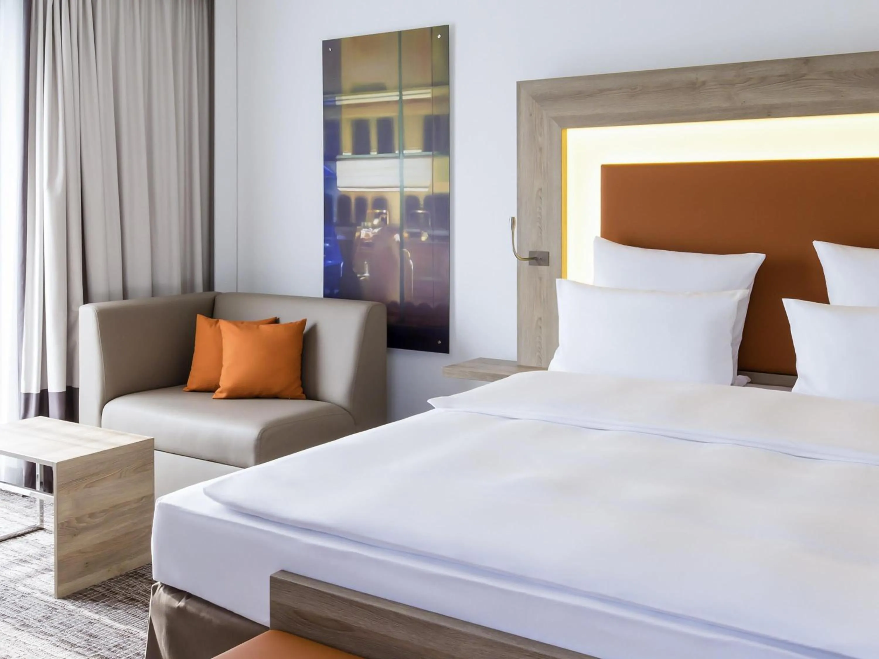 Bedroom, Bed in Novotel Nürnberg Centre Ville