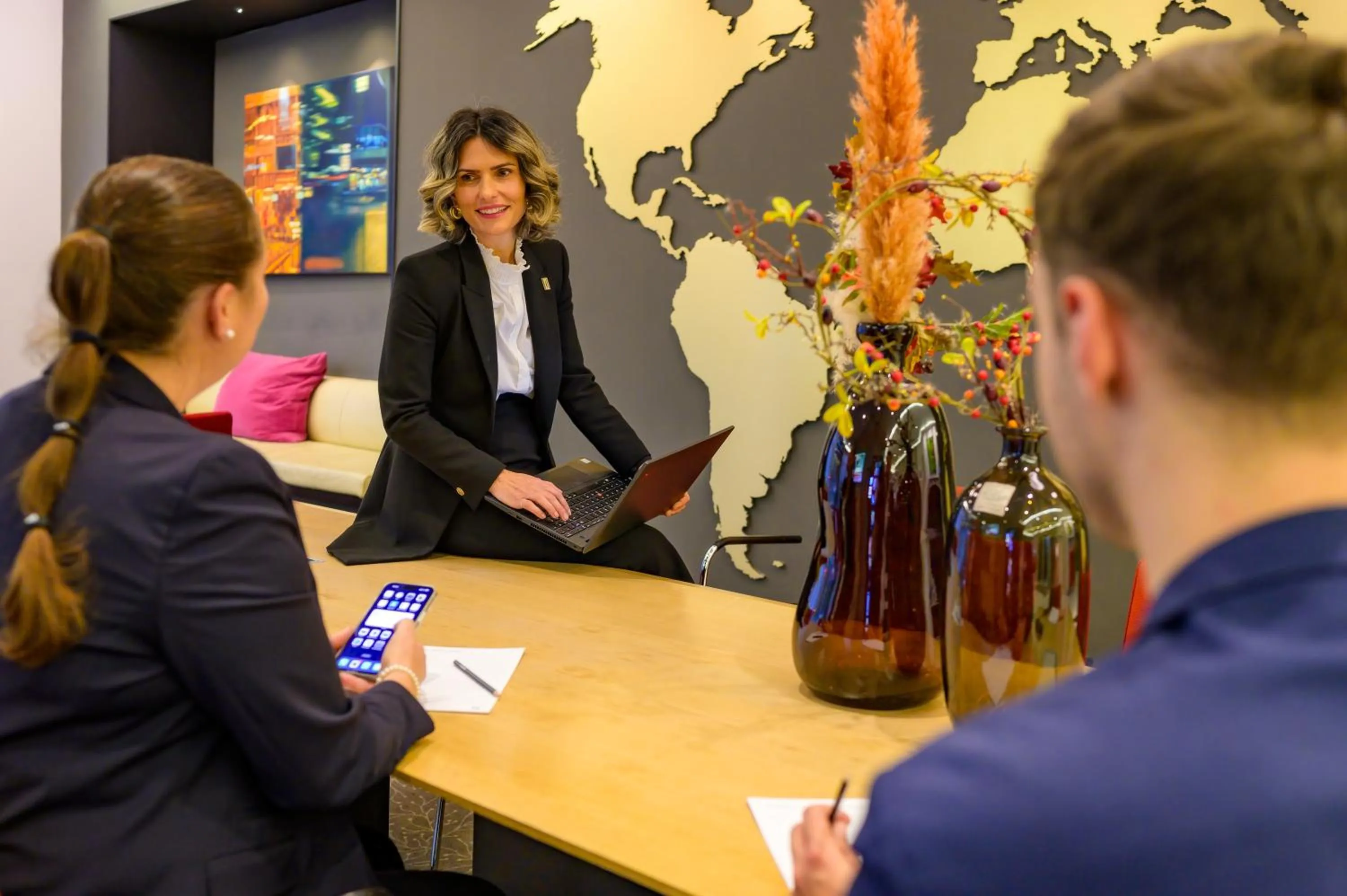 People in Novotel Nürnberg Centre Ville