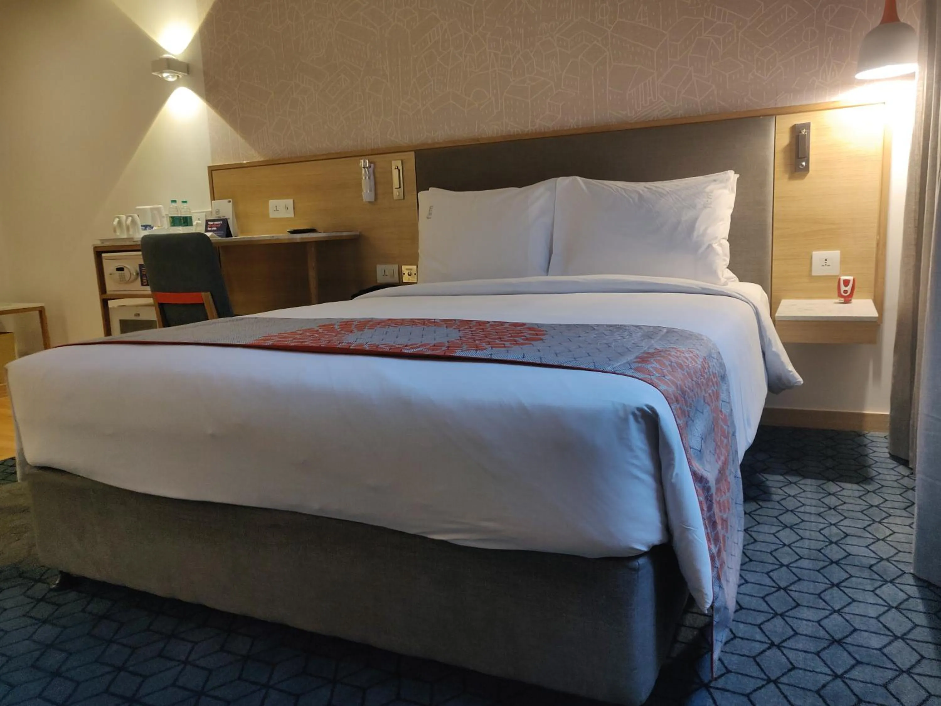 Bed in Holiday Inn Express Gurugram Sector 50 by IHG