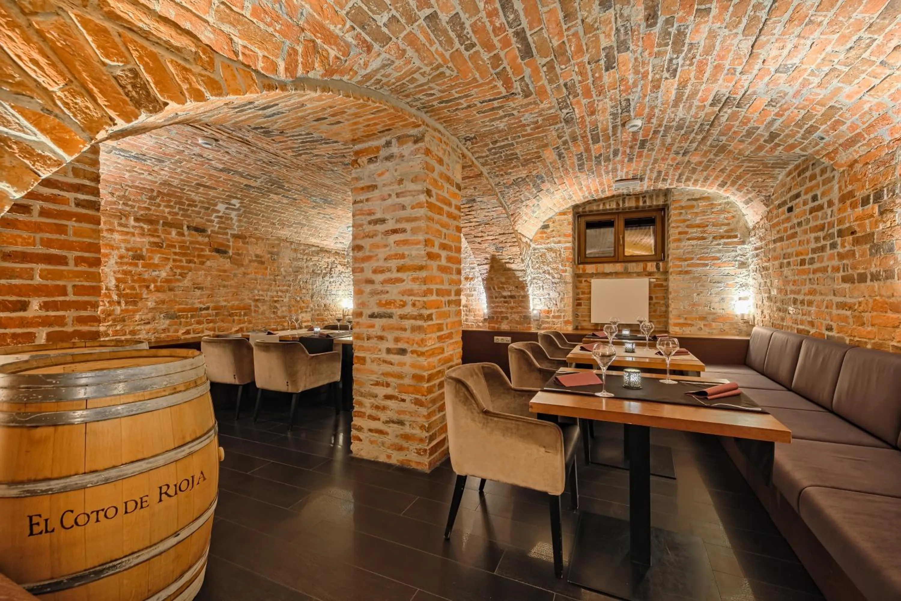 Restaurant/places to eat in Mercure Bydgoszcz Sepia