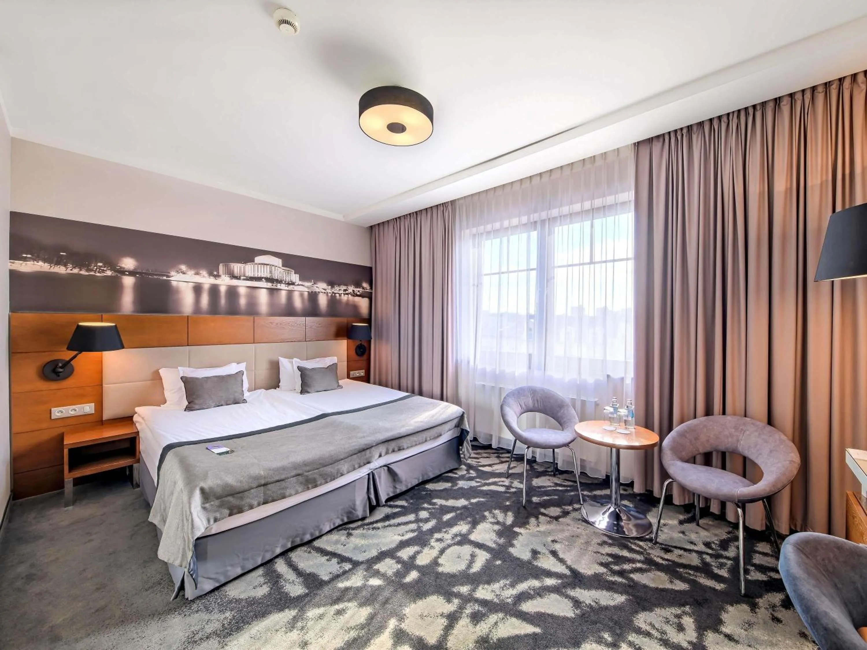 Bedroom, Bed in Mercure Bydgoszcz Sepia