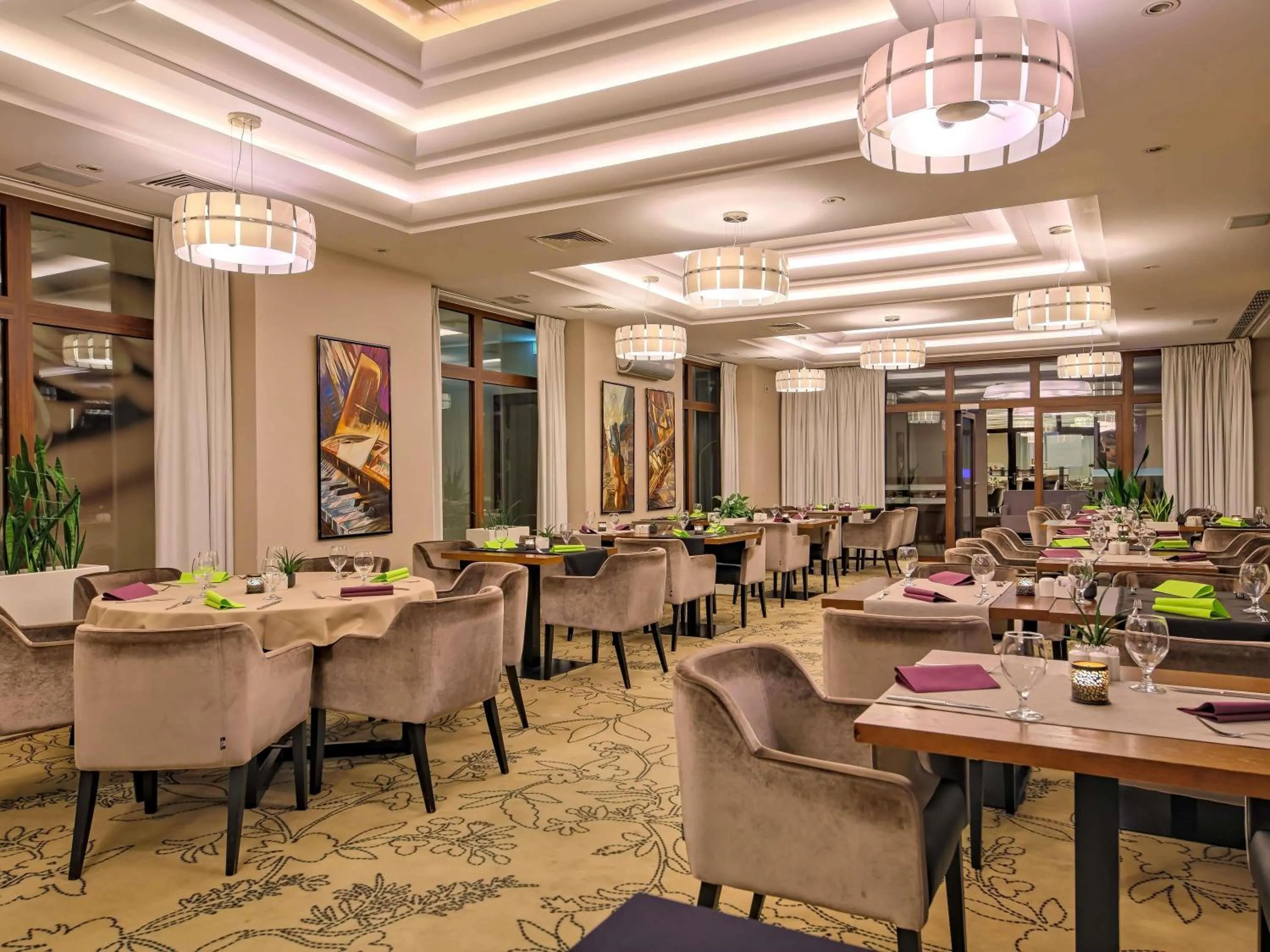 Property building in Mercure Bydgoszcz Sepia