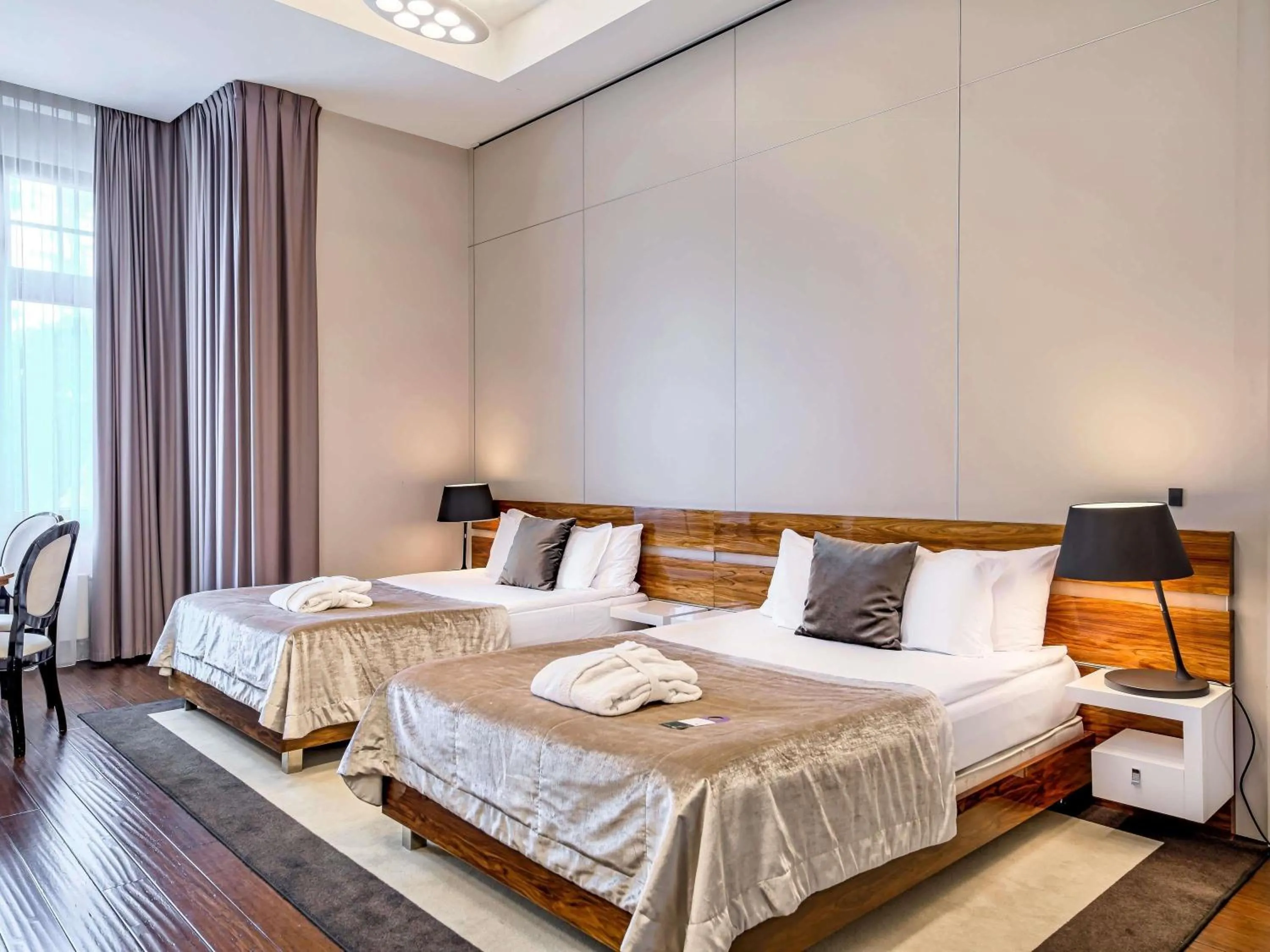 Bedroom, Bed in Mercure Bydgoszcz Sepia