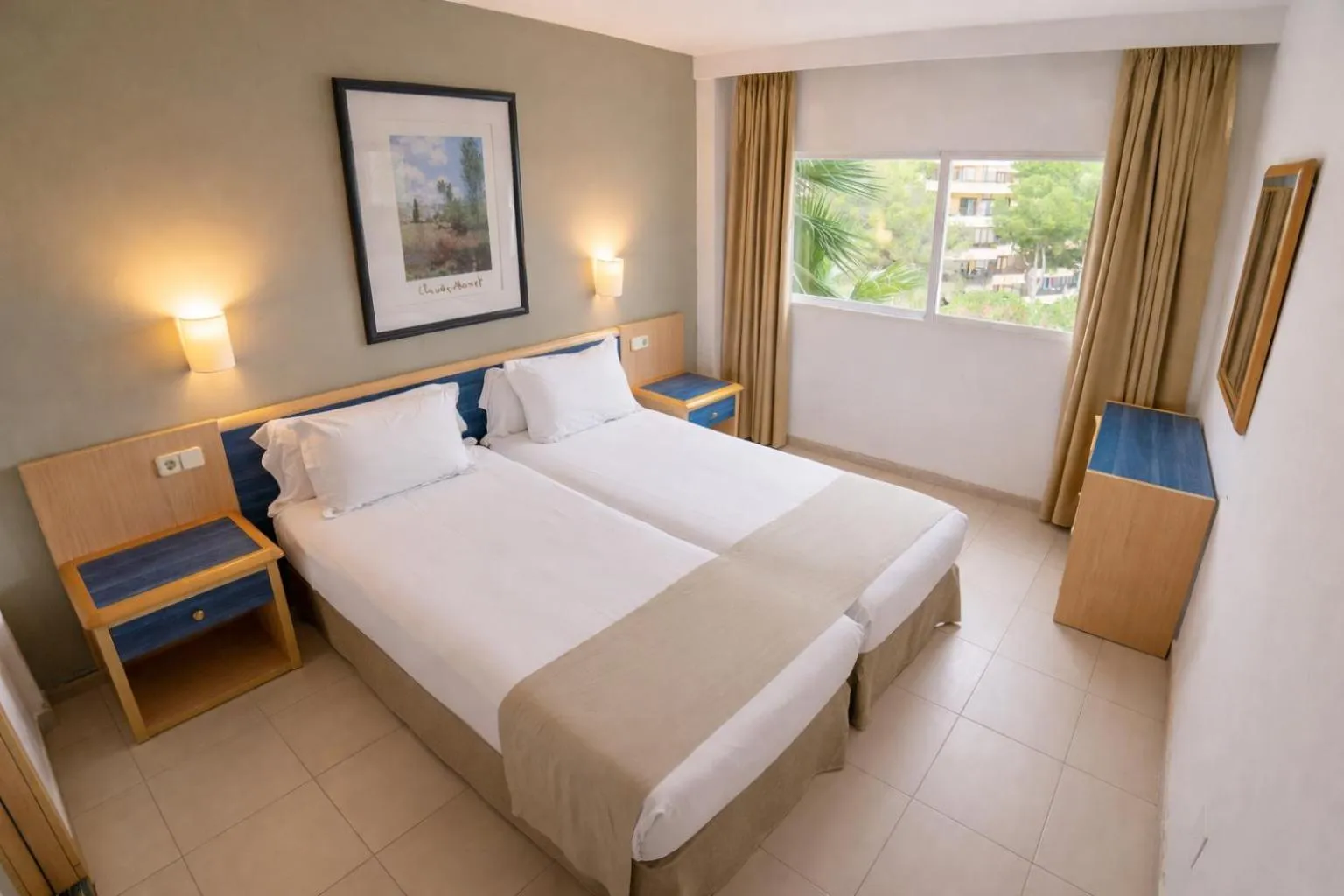 Bed in Apartamentos Vistasol