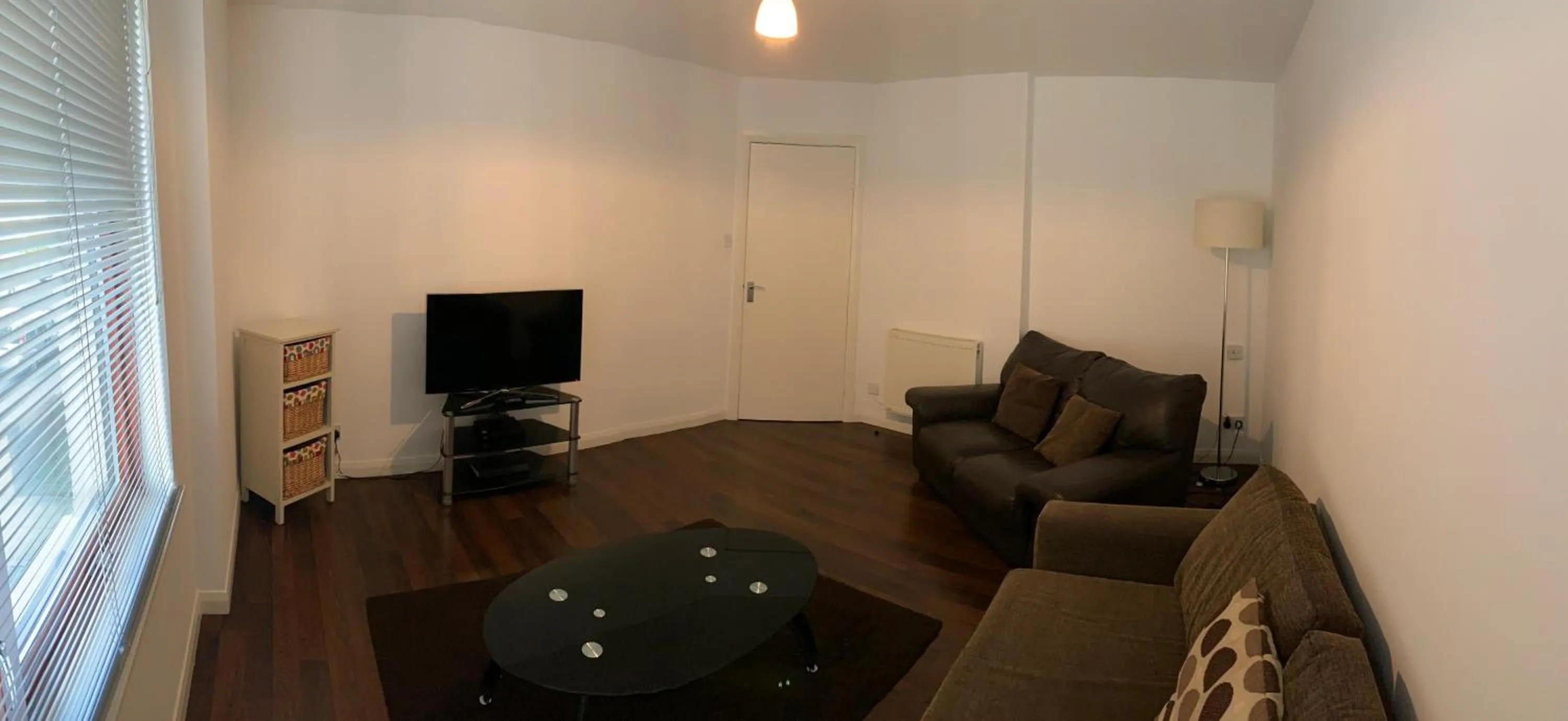 Living room in Aberdeen Serviced Apartments - Bloomfield