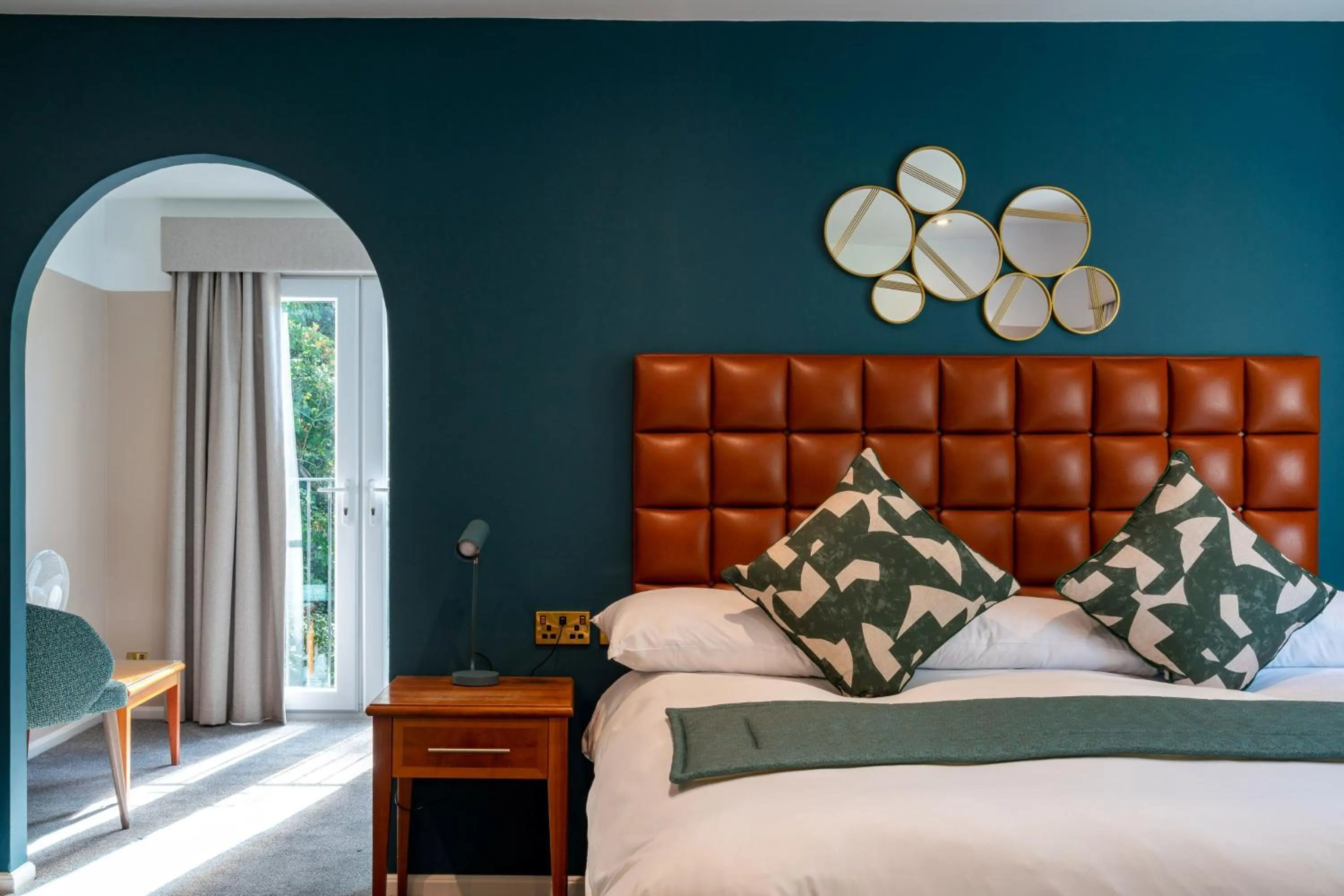 Bedroom, Bed in The Conningbrook Hotel