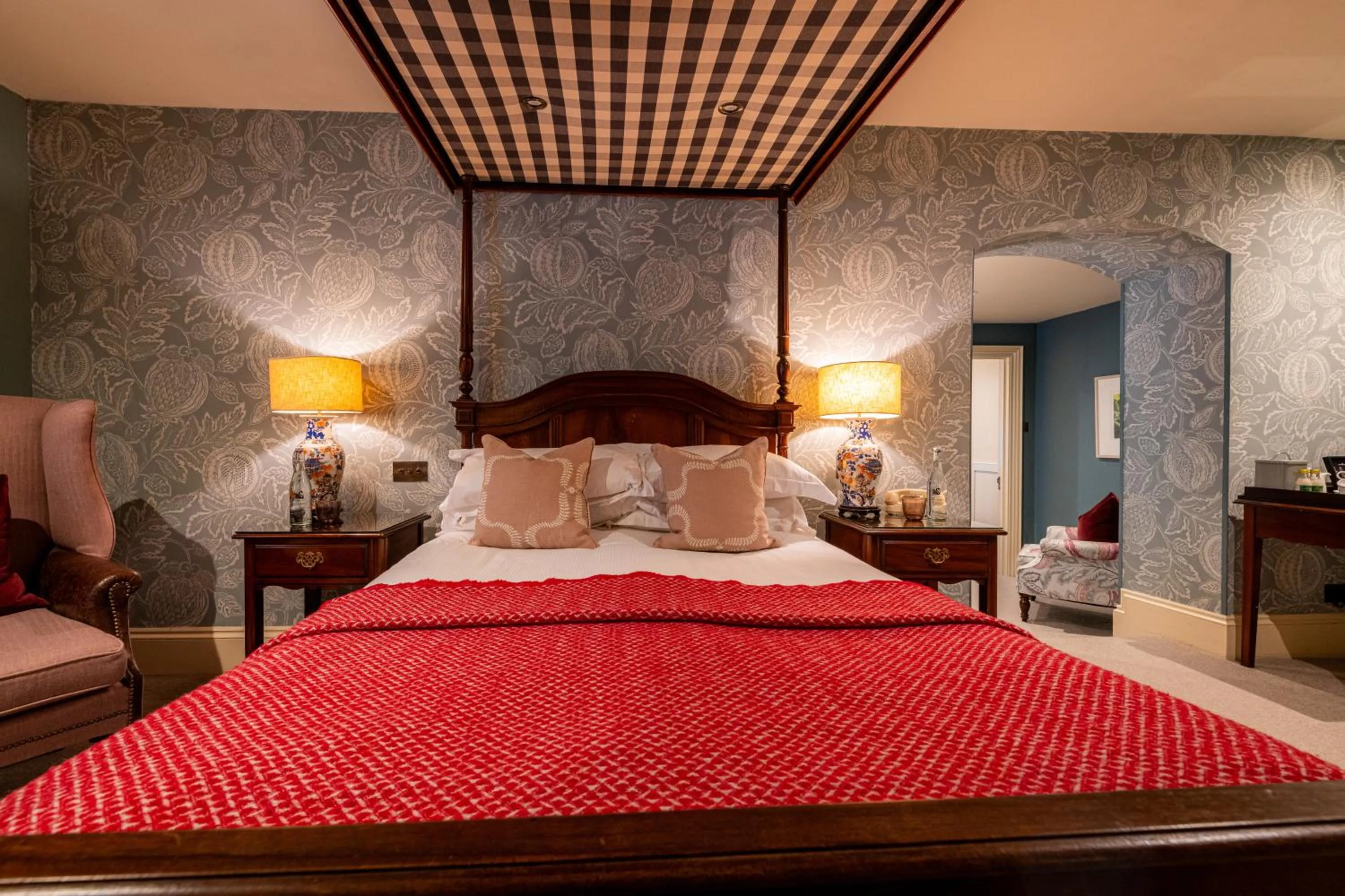 Bed in The Swan Hotel