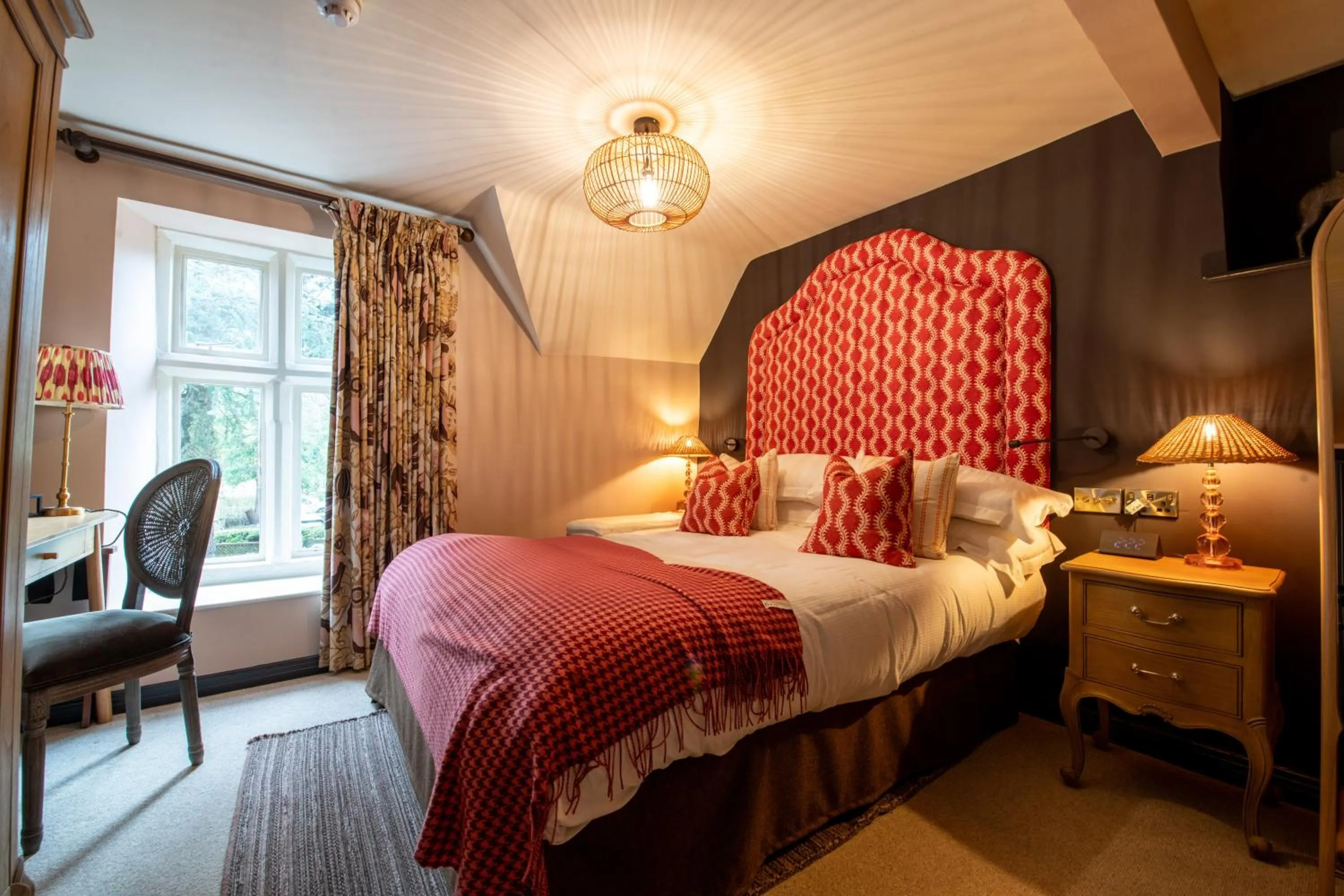 Bed in The Swan Hotel