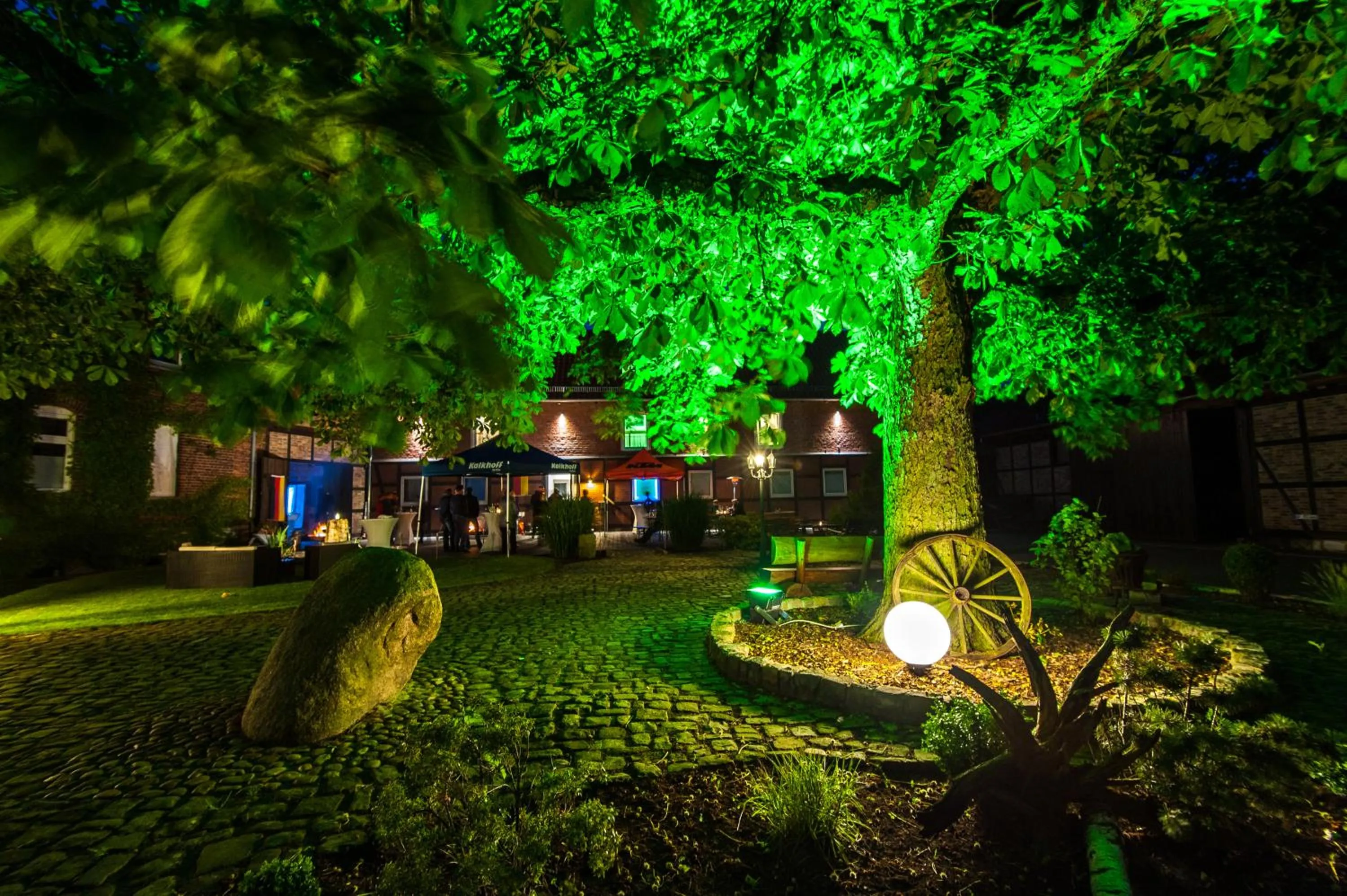 Garden in Die Edelkastanie