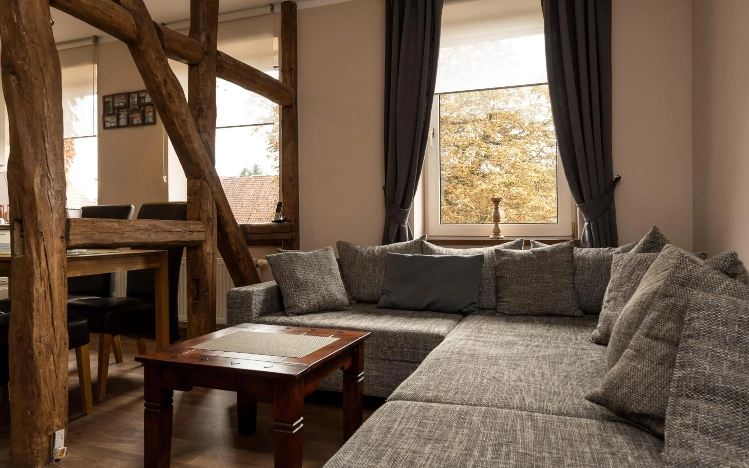 Photo of the whole room in Die Edelkastanie