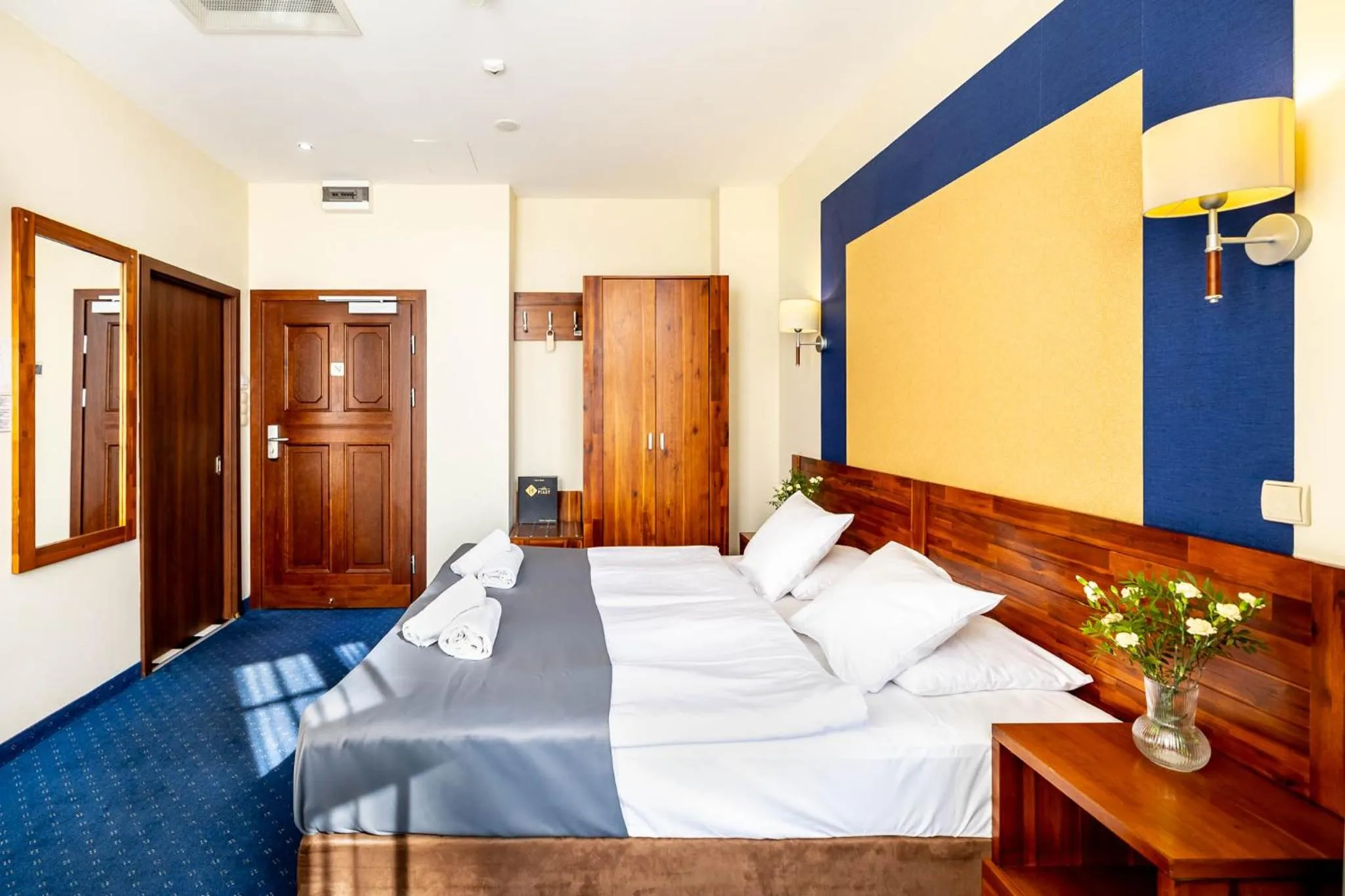 Bed in Hotel Piast Wrocław Centrum