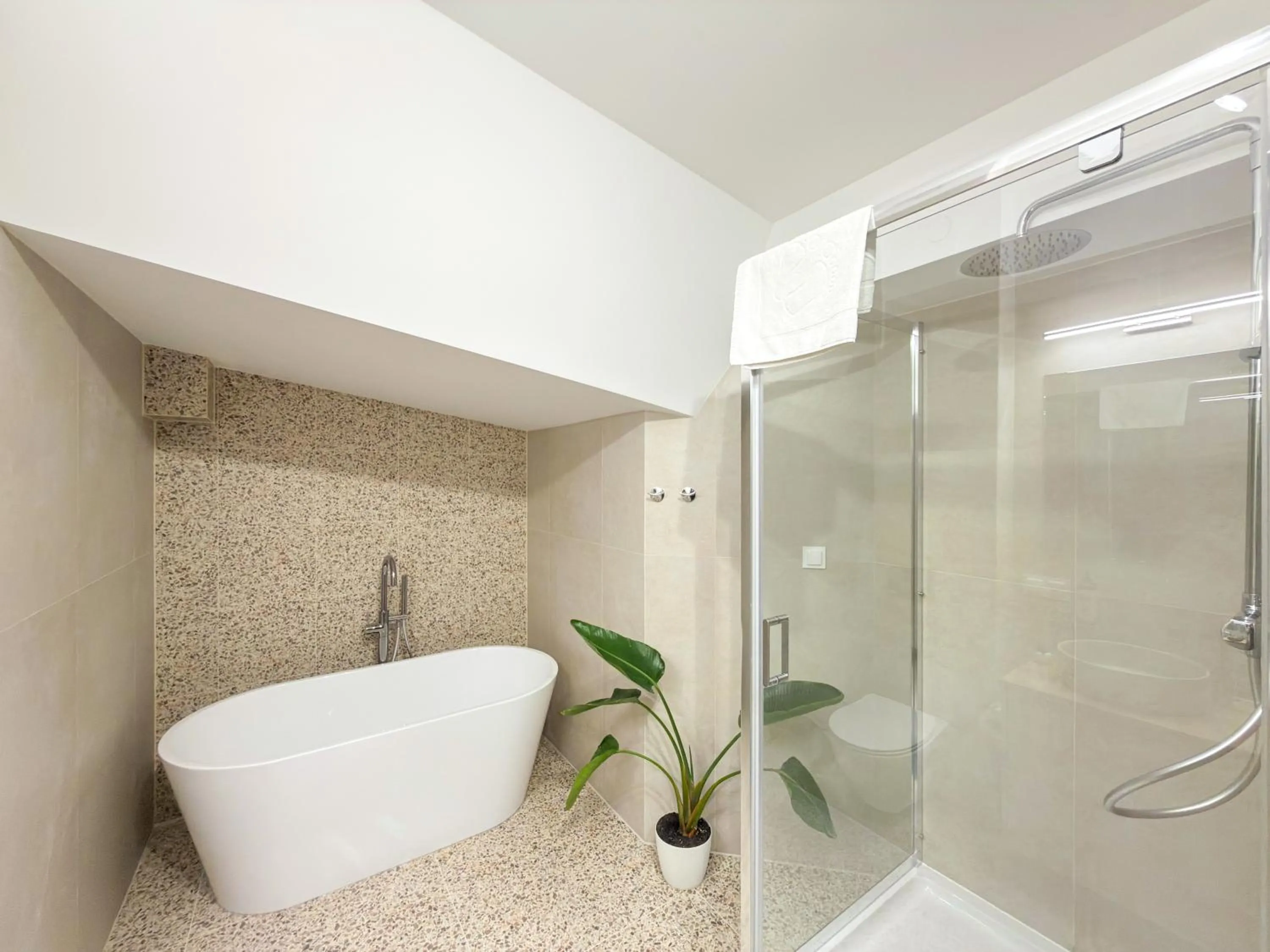 Shower in Hotel Piast Wrocław Centrum