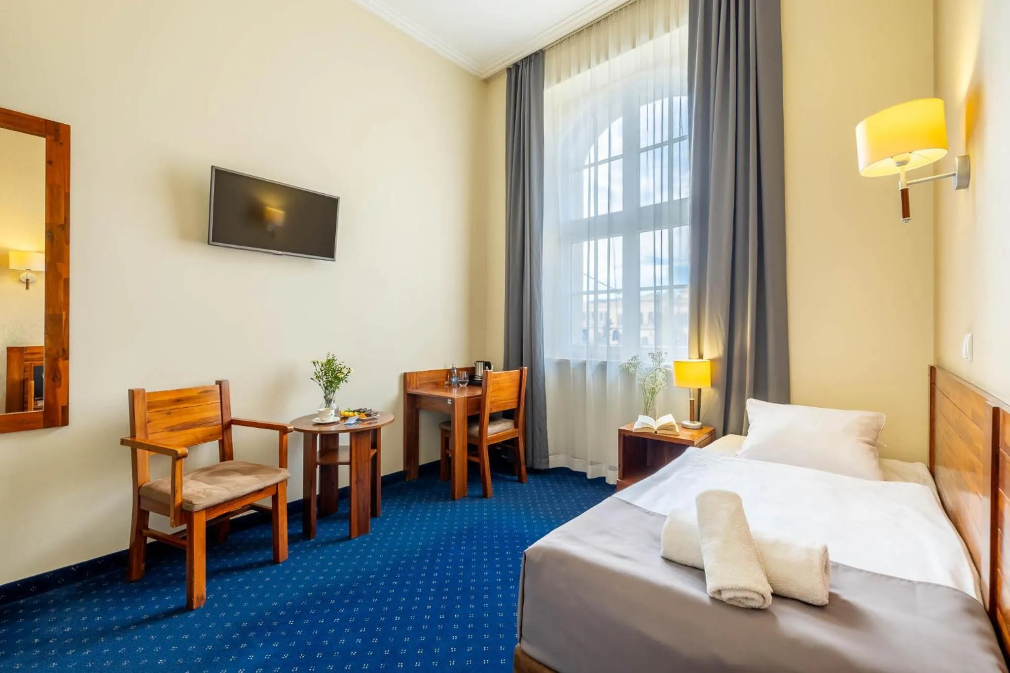 Photo of the whole room, Bed in Hotel Piast Wrocław Centrum
