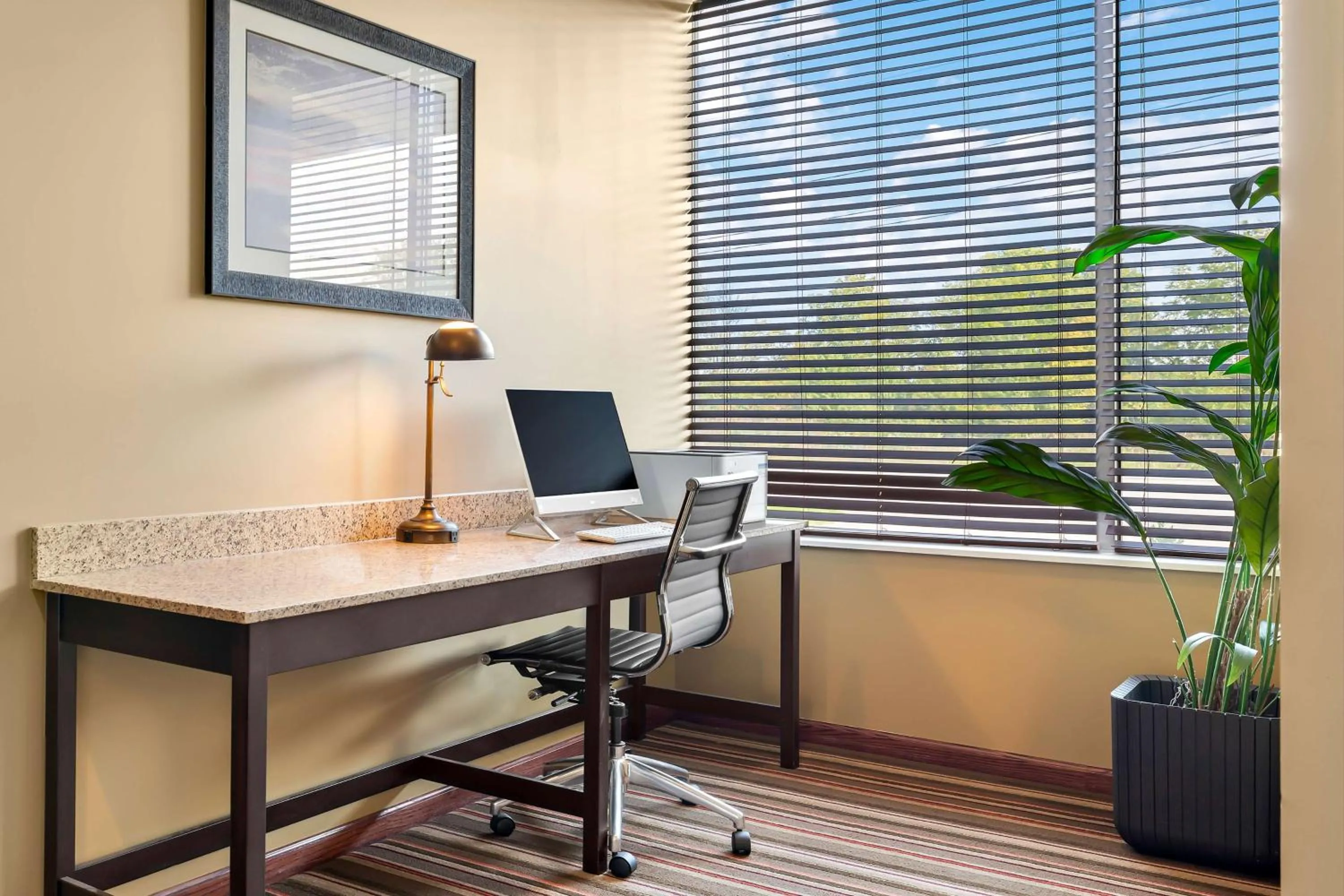 Business facilities in Best Western Paradise Inn