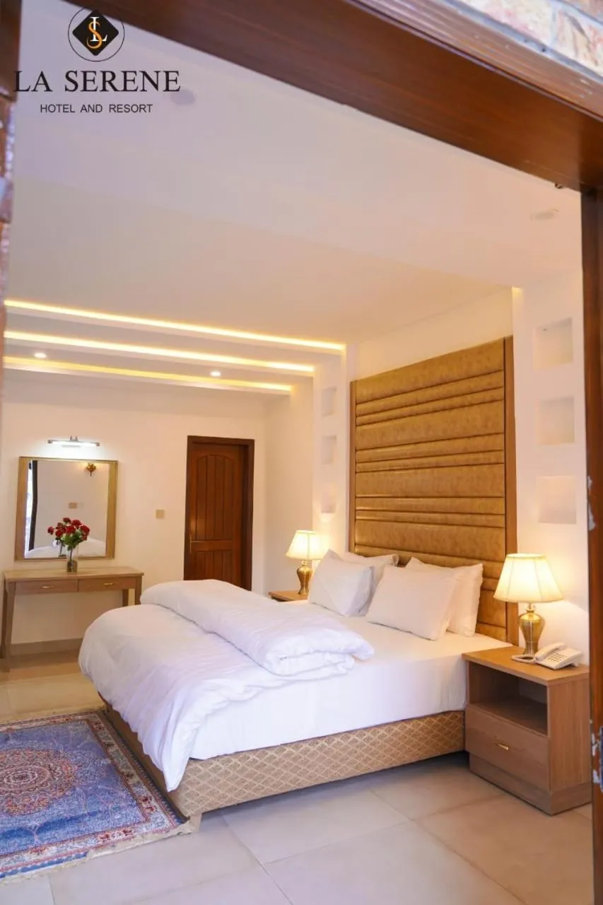 Restaurant/places to eat, Bed in La Serene Hotel and Resort Kalam by Khan Familia Travels