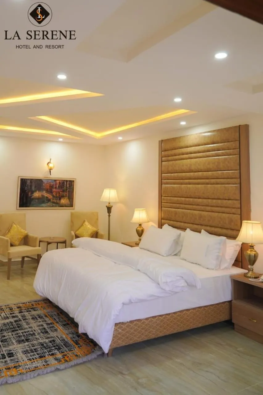 Restaurant/places to eat, Bed in La Serene Hotel and Resort Kalam by Khan Familia Travels