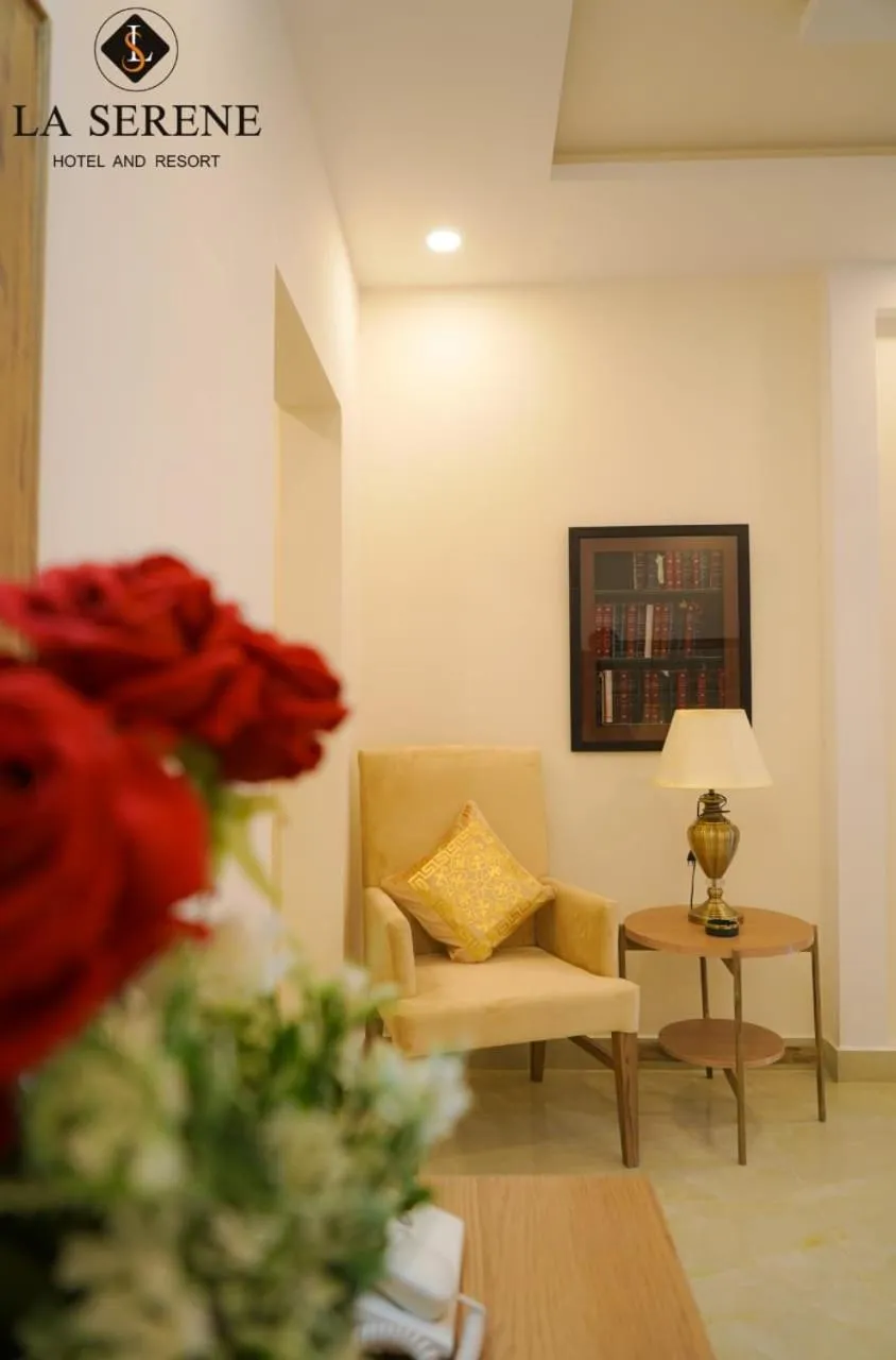 Restaurant/places to eat in La Serene Hotel and Resort Kalam by Khan Familia Travels