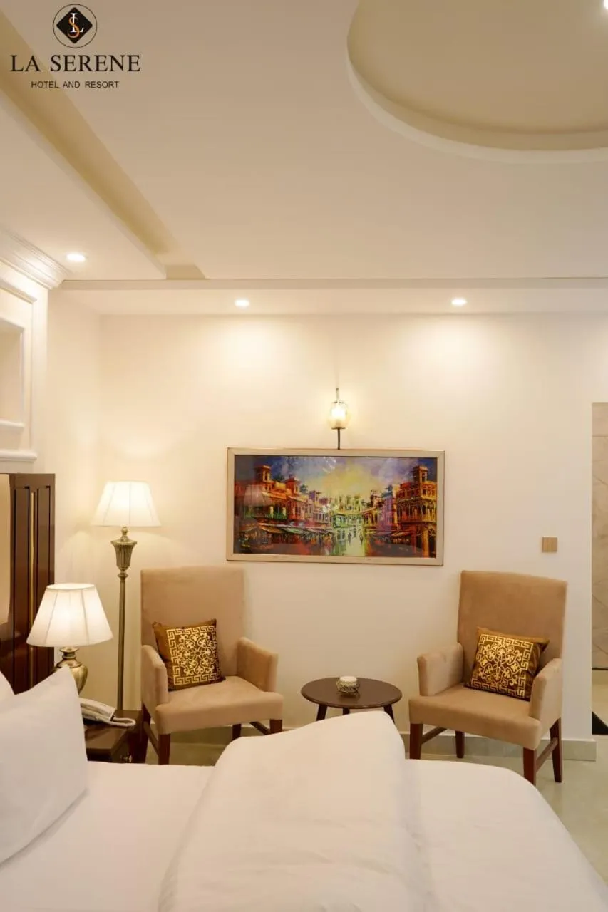 Restaurant/places to eat, Bed in La Serene Hotel and Resort Kalam by Khan Familia Travels