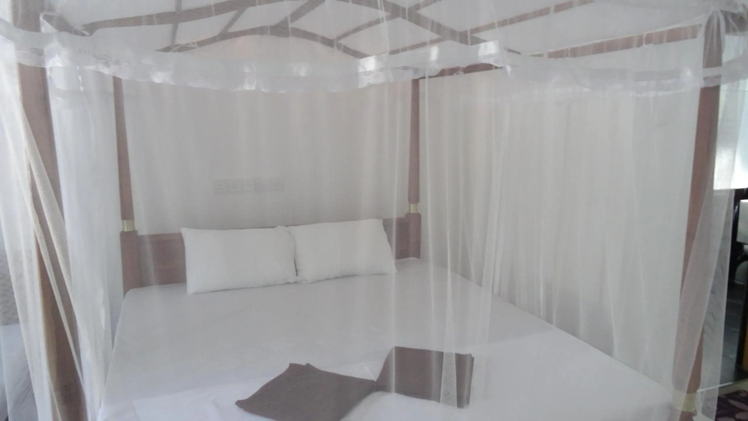 Bed in Mirissa Cocoon