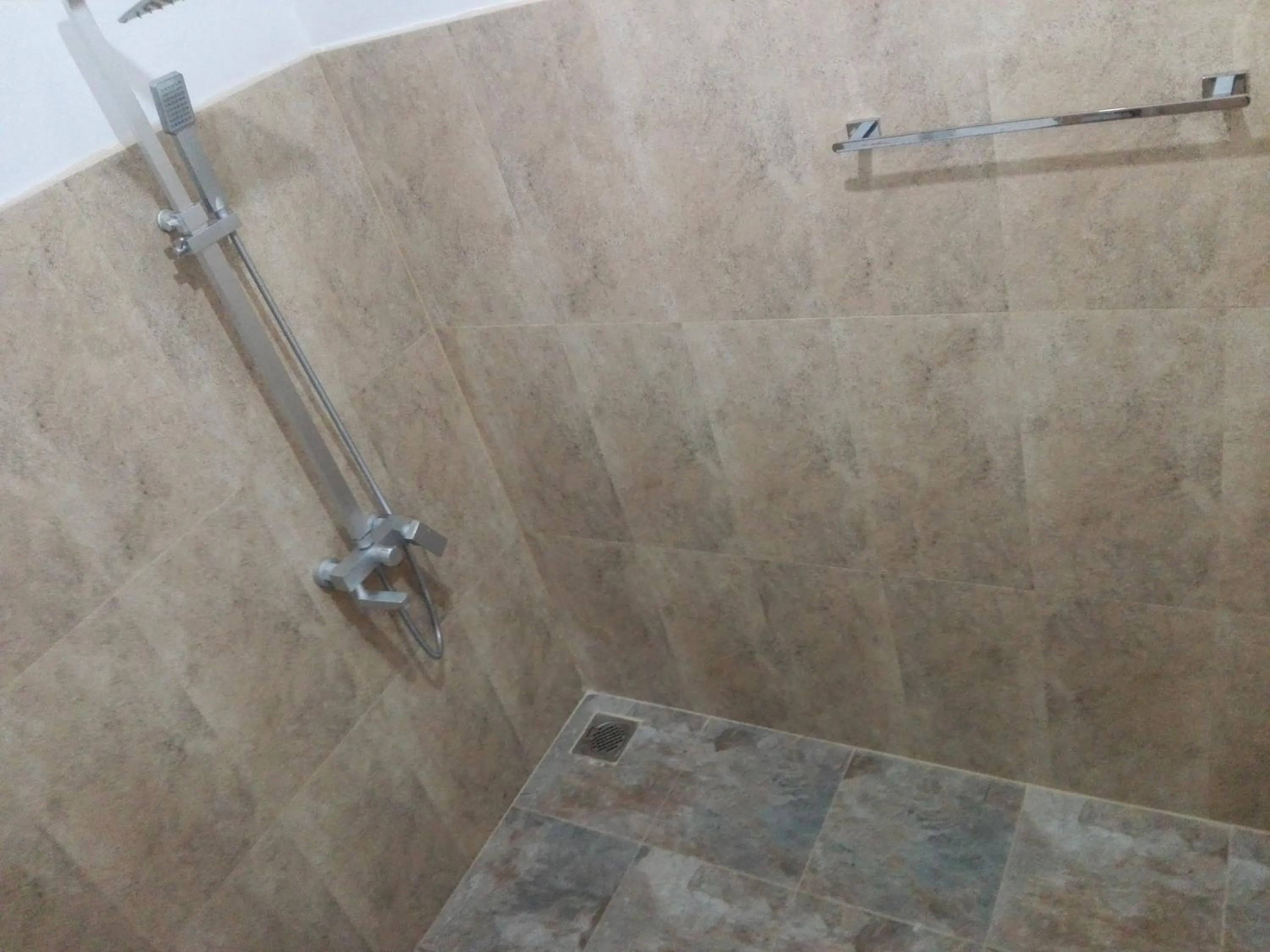 Shower in Mirissa Cocoon