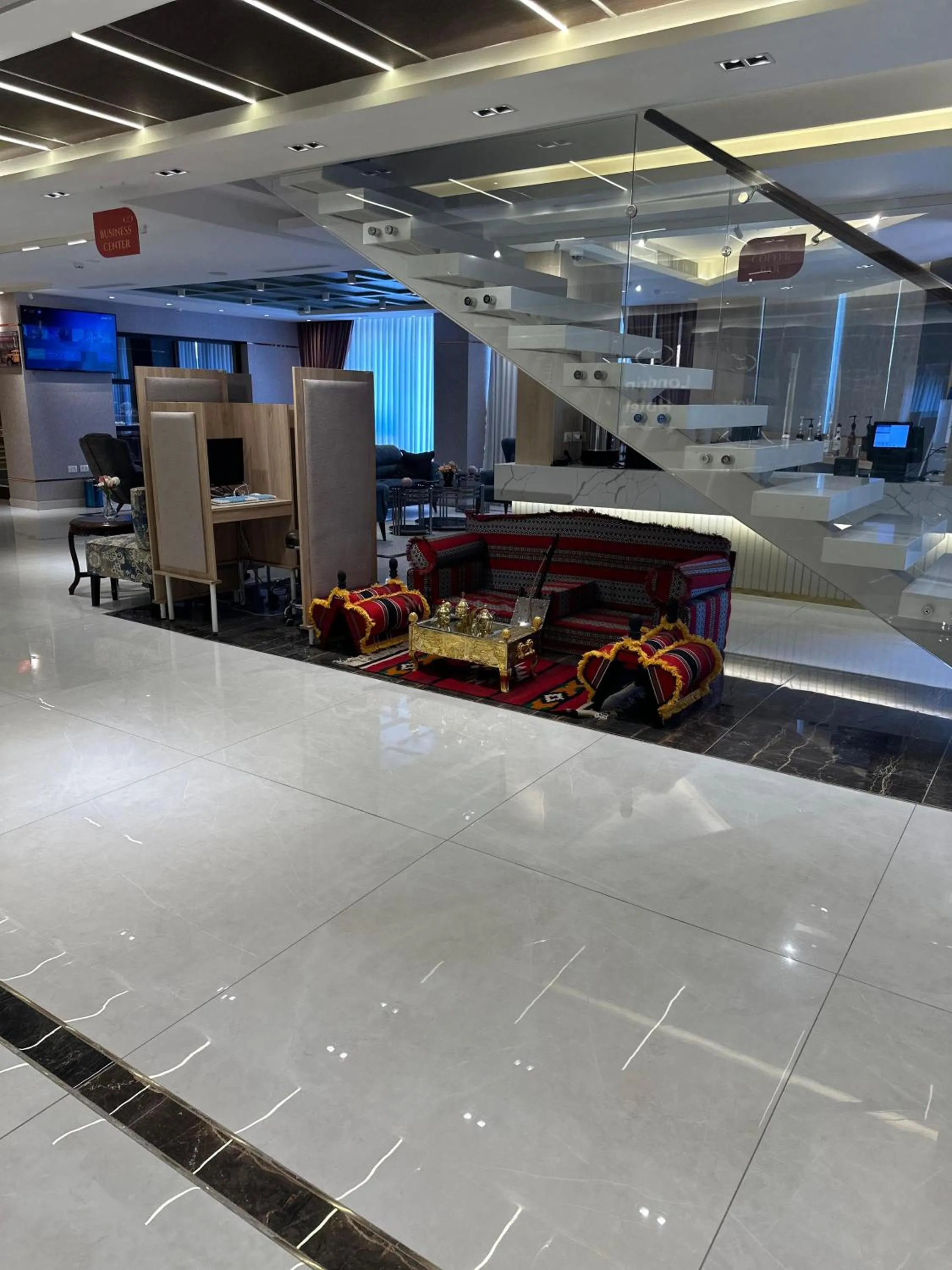 Lobby or reception in Londrina Hotel