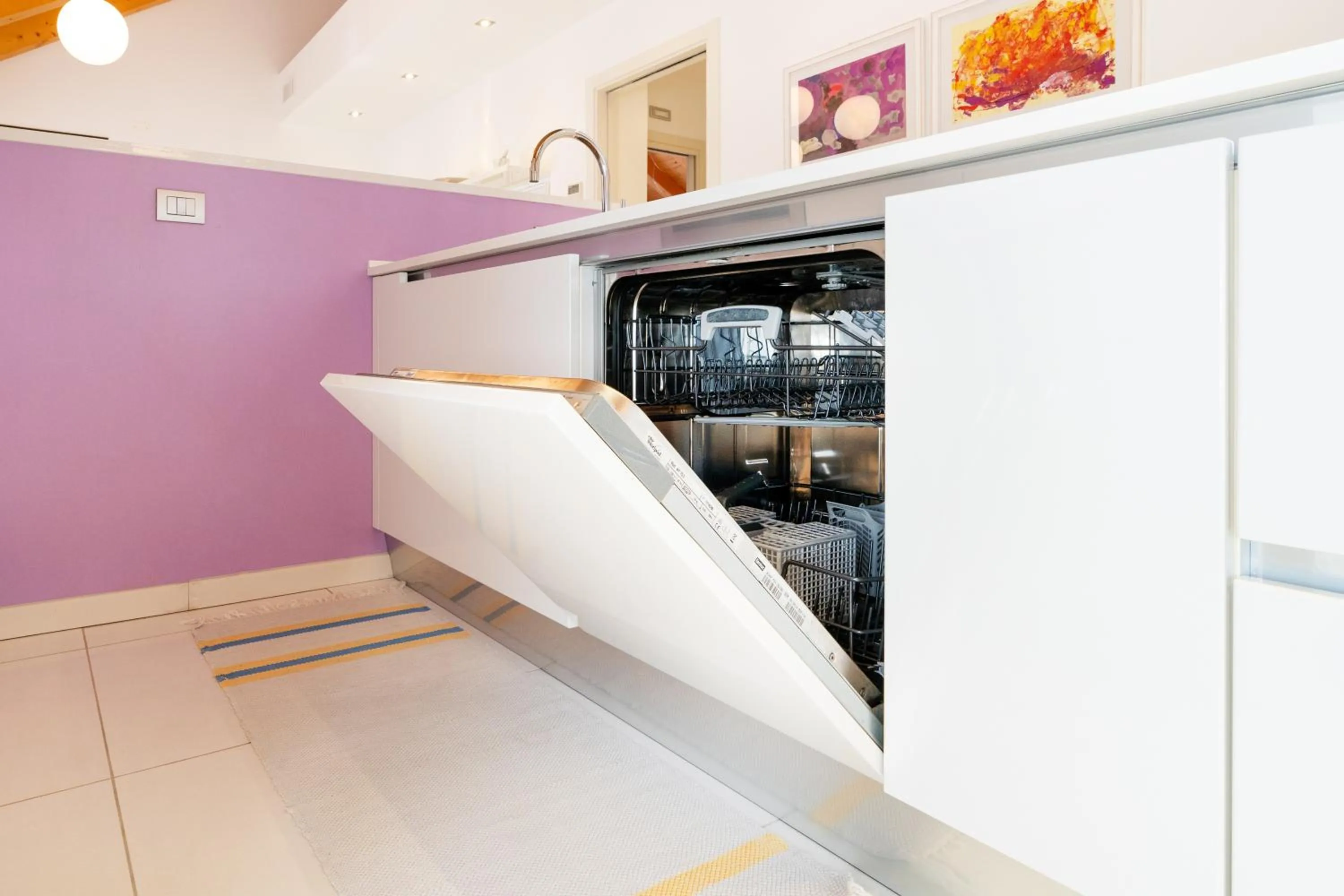 dishwasher in Ca' Degli Antichi Giardini Apartments