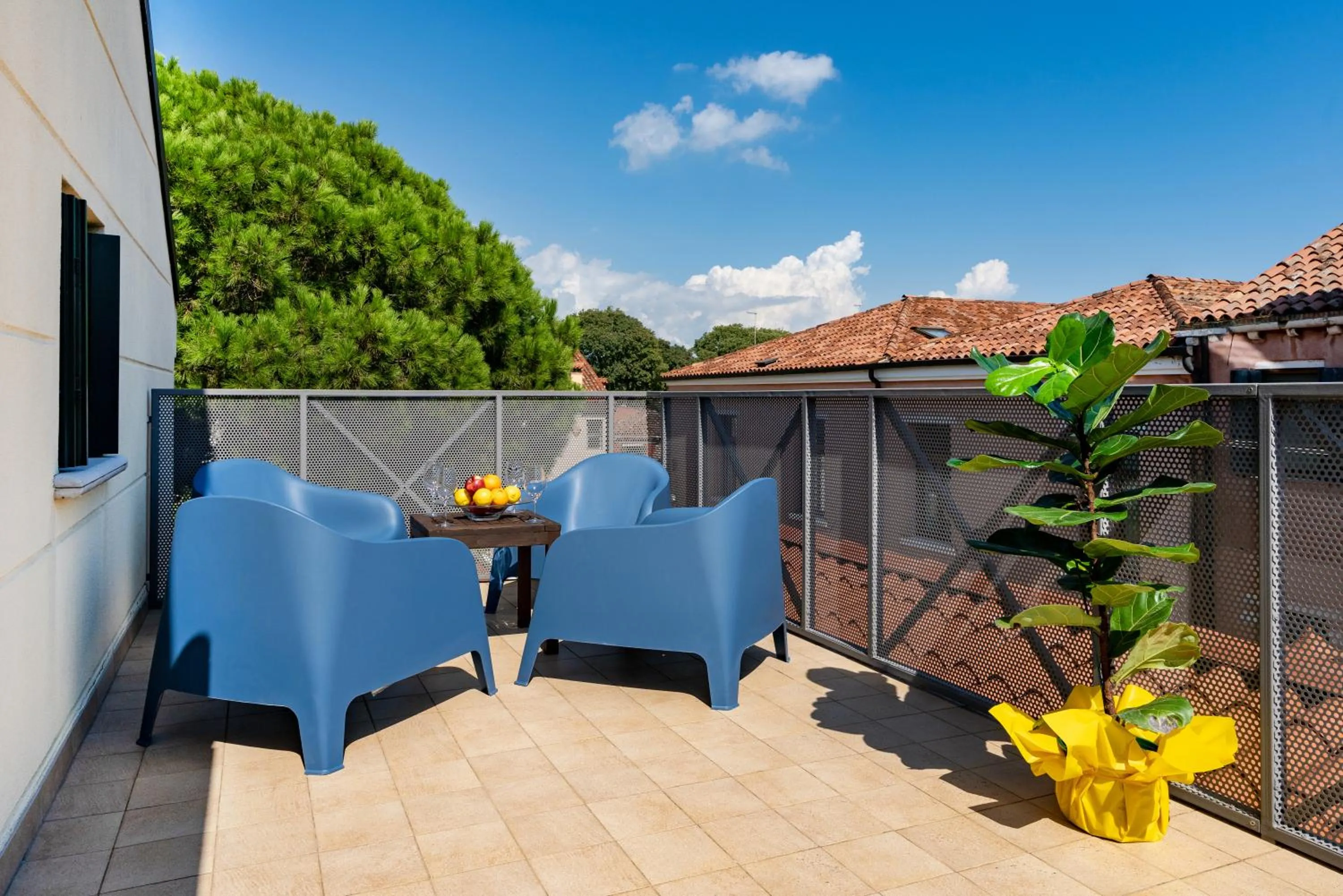 Balcony/Terrace in Ca' Degli Antichi Giardini Apartments