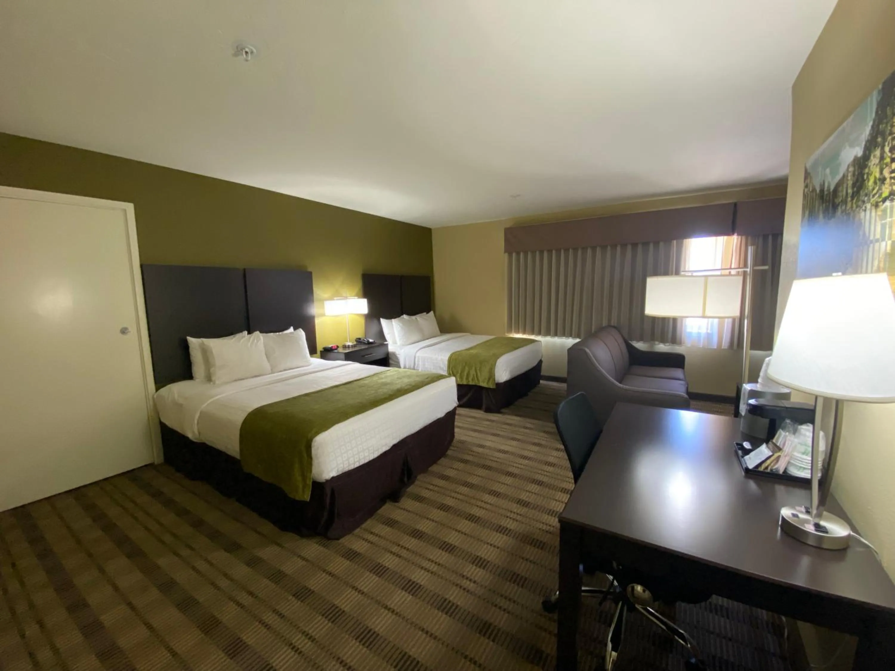 Bedroom, Bed in Pagosa Lodge