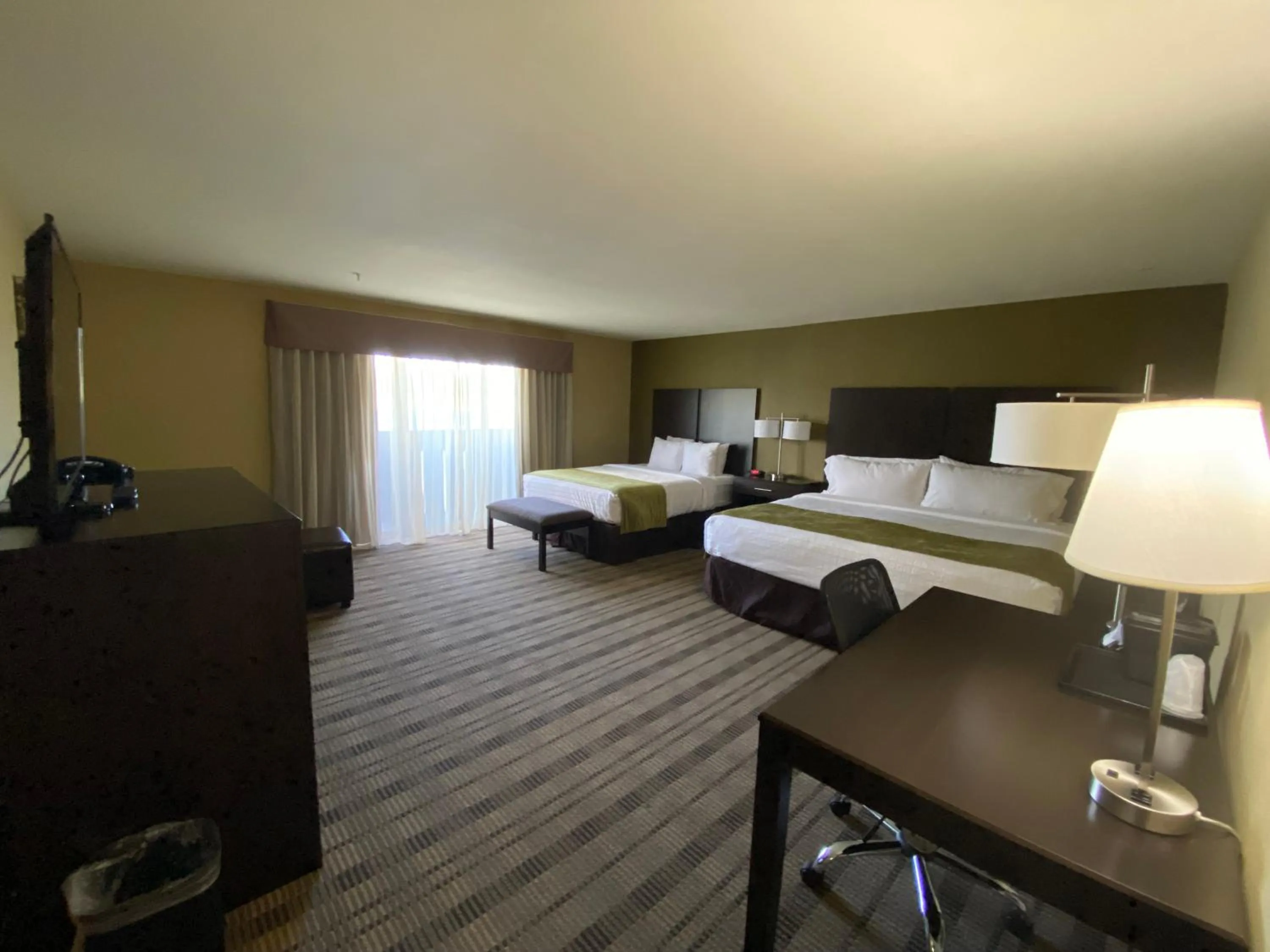 Bedroom, Bed in Pagosa Lodge