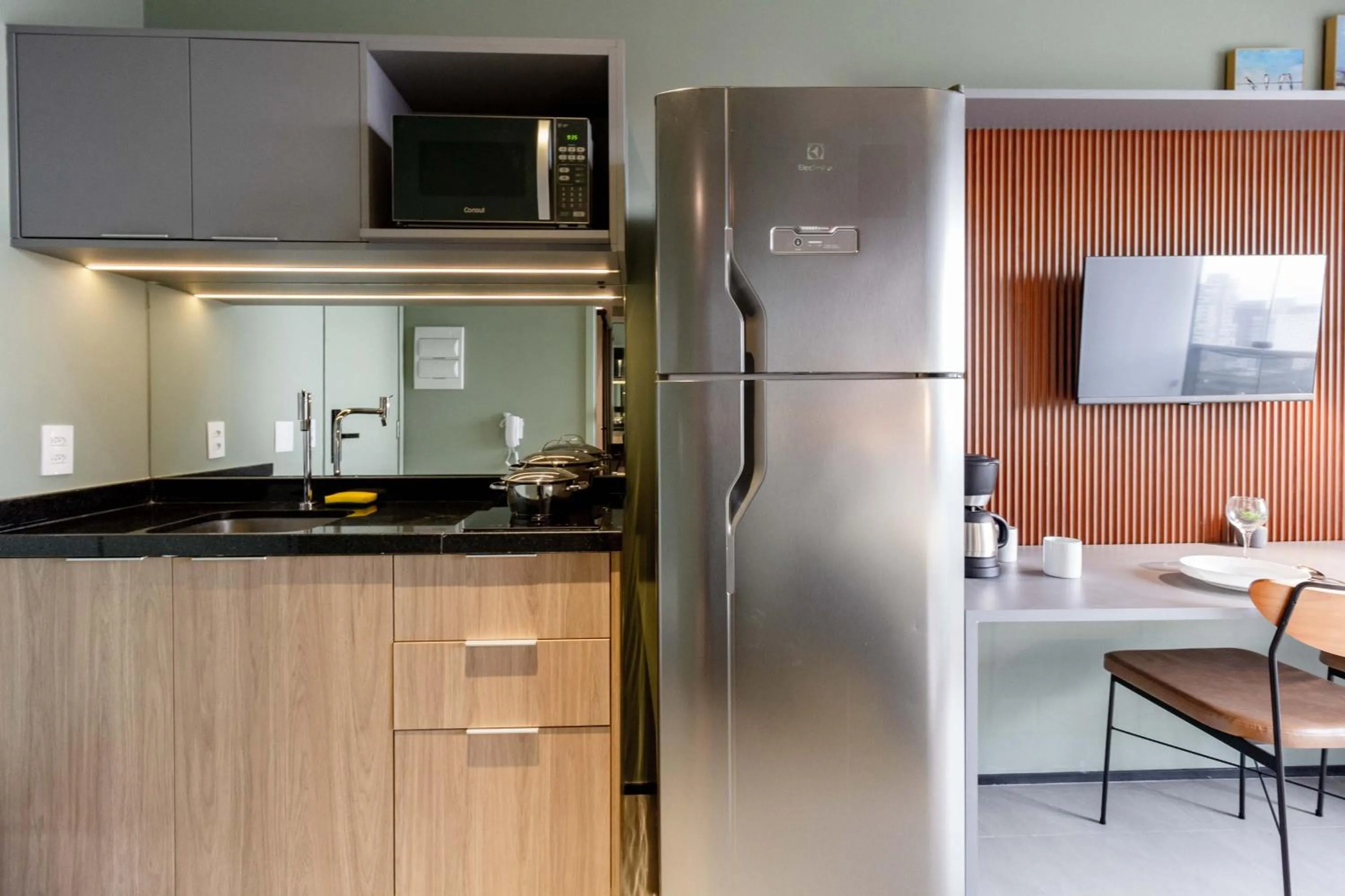 Studio Apartment with One Double Bed in Yume On Paulista