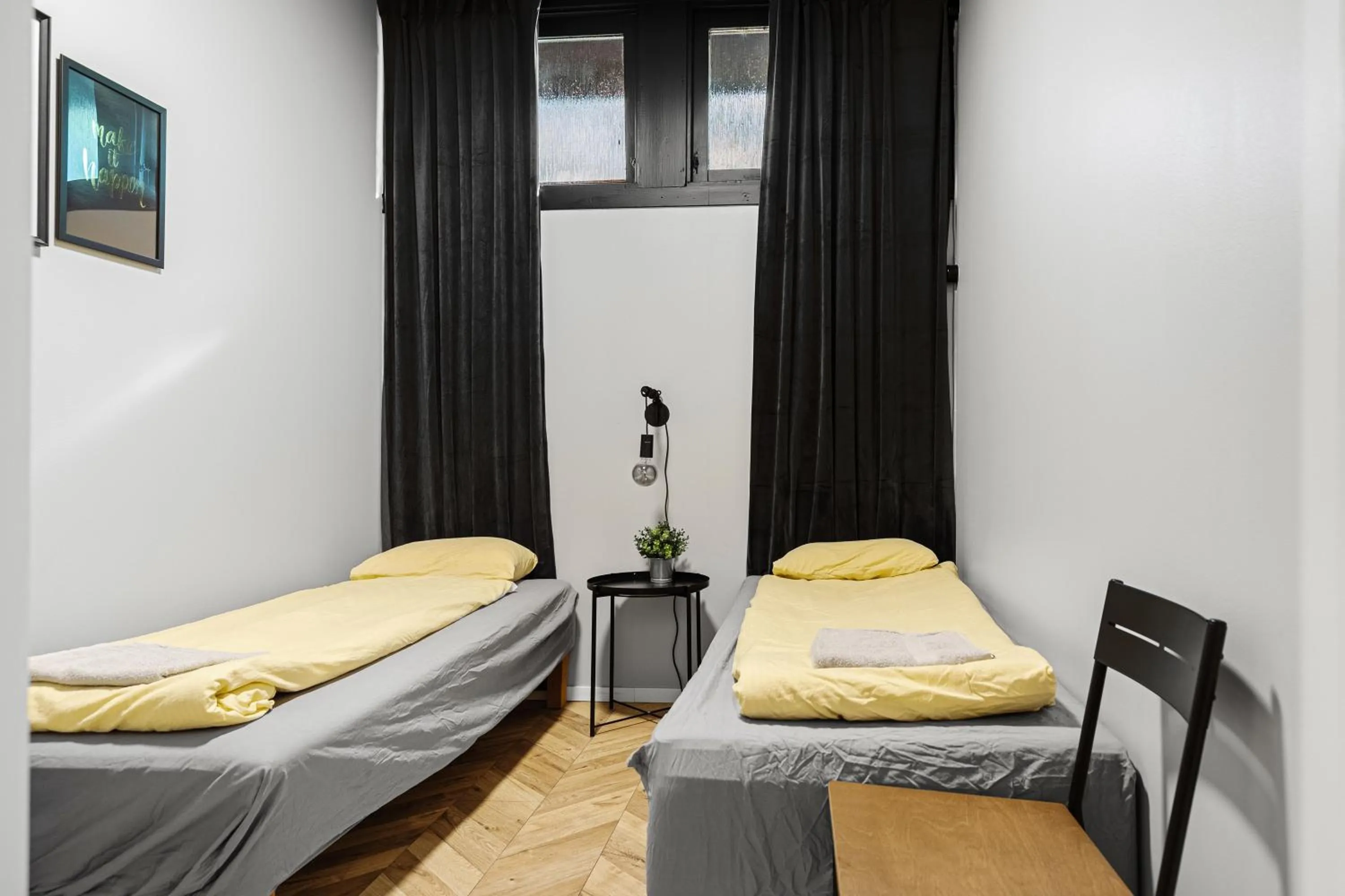 Bedroom, Bed in Kallhällsbaden Strandhotell